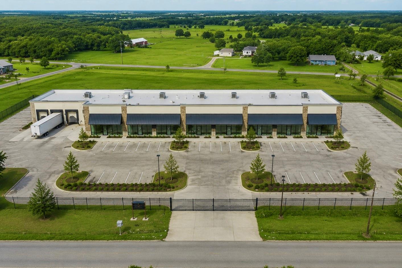 1061 County Road 6111
