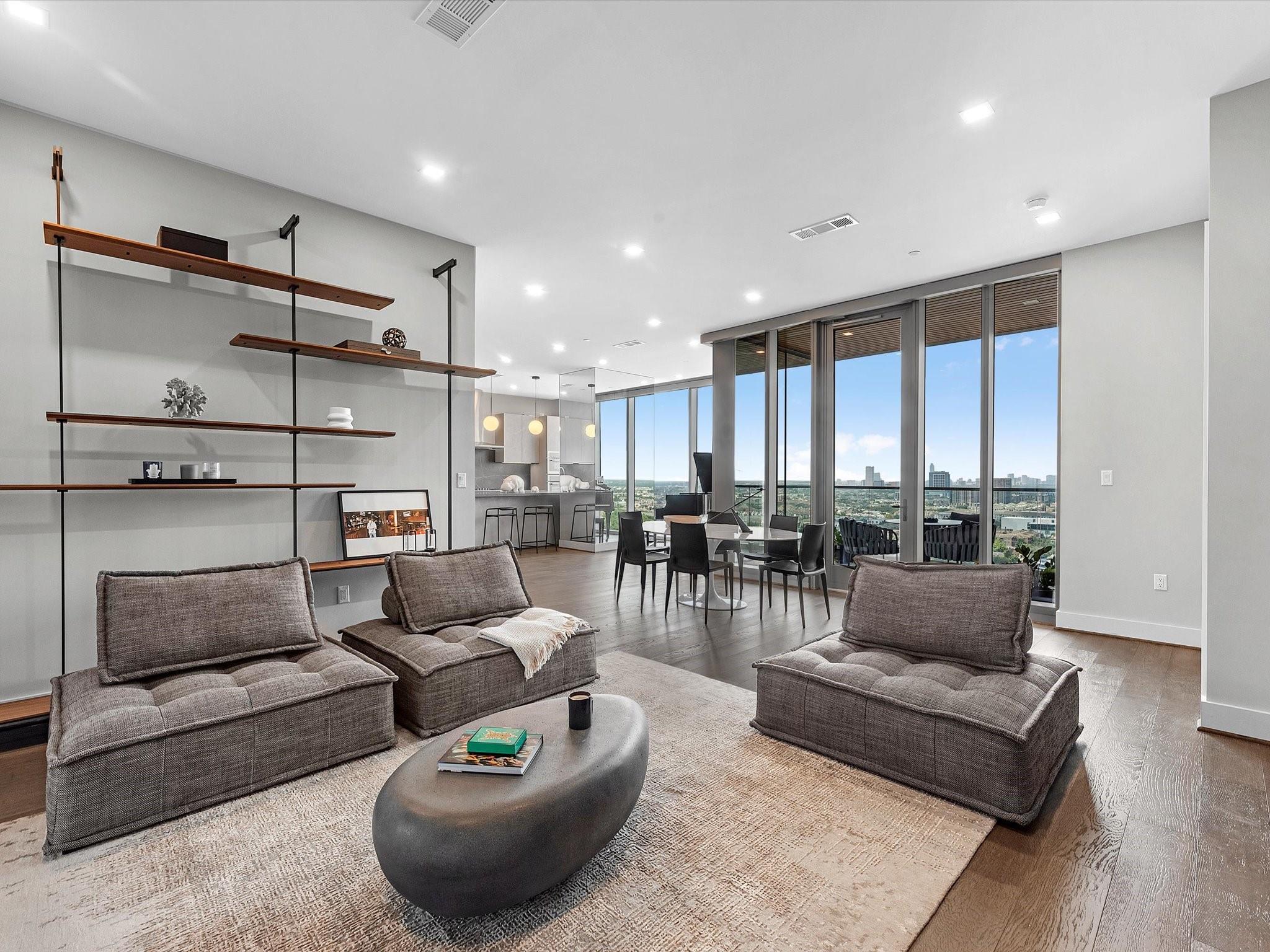 1711 Allen Parkway # 2102