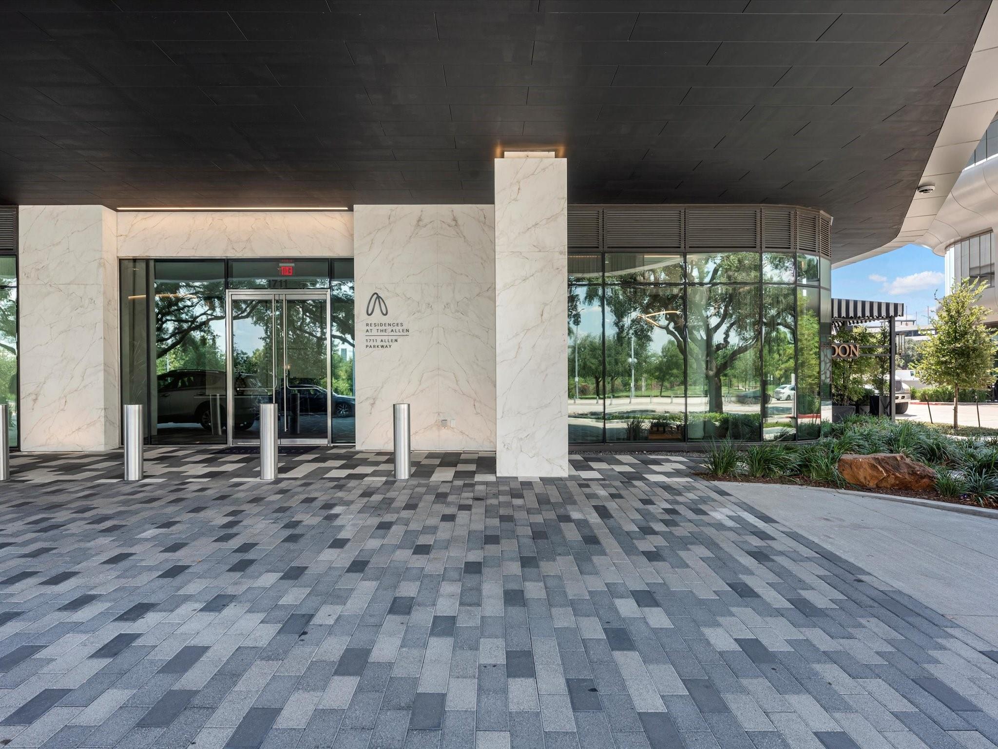 1711 Allen Parkway # 2102