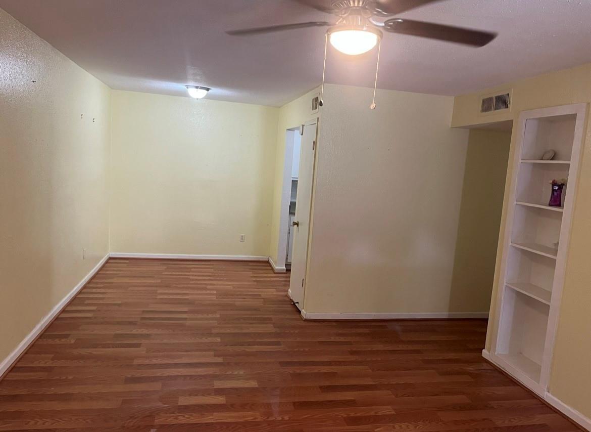 5625 Antoine Drive # 1404