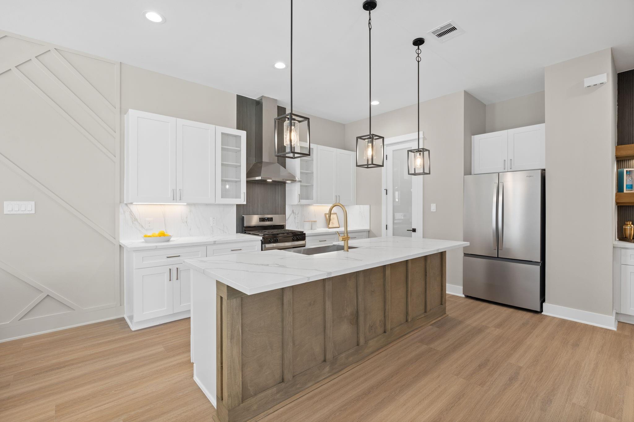 719 Thornton Road Unit: E