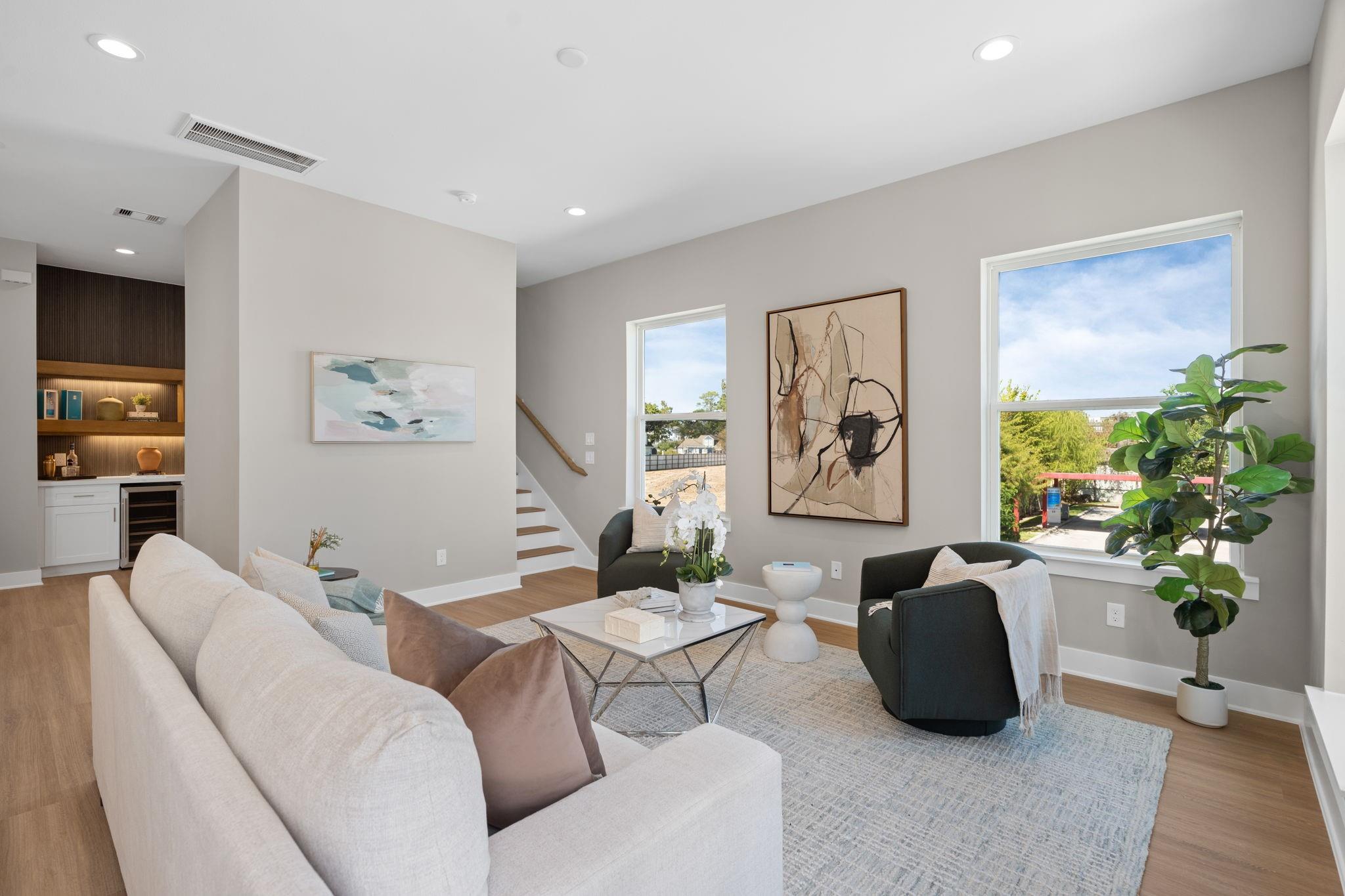 719 Thornton Road Unit: E