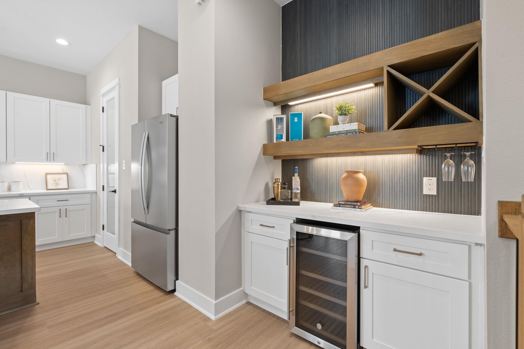 719 Thornton Road Unit: E