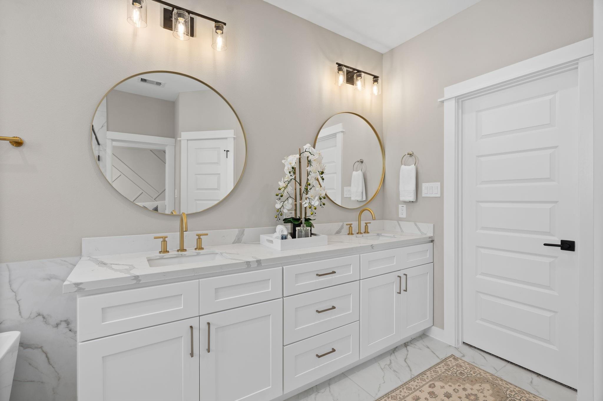 719 Thornton Road Unit: E