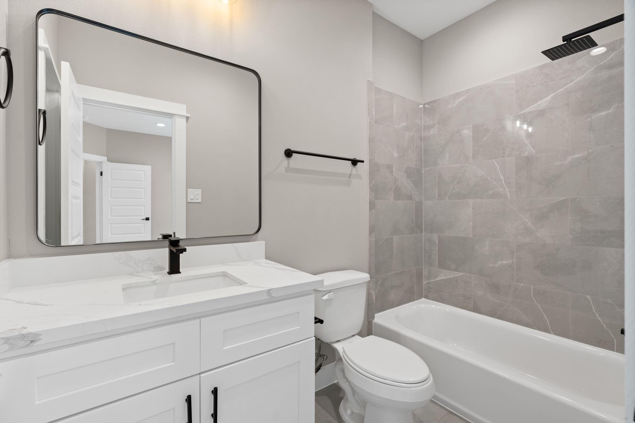 719 Thornton Road Unit: E