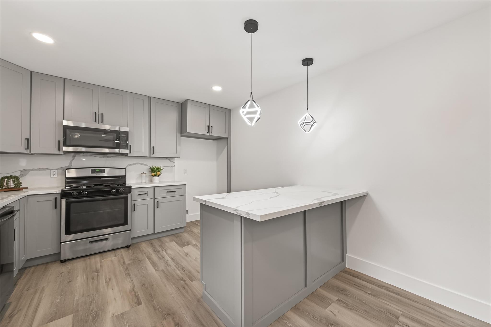 29514 Loddington Street