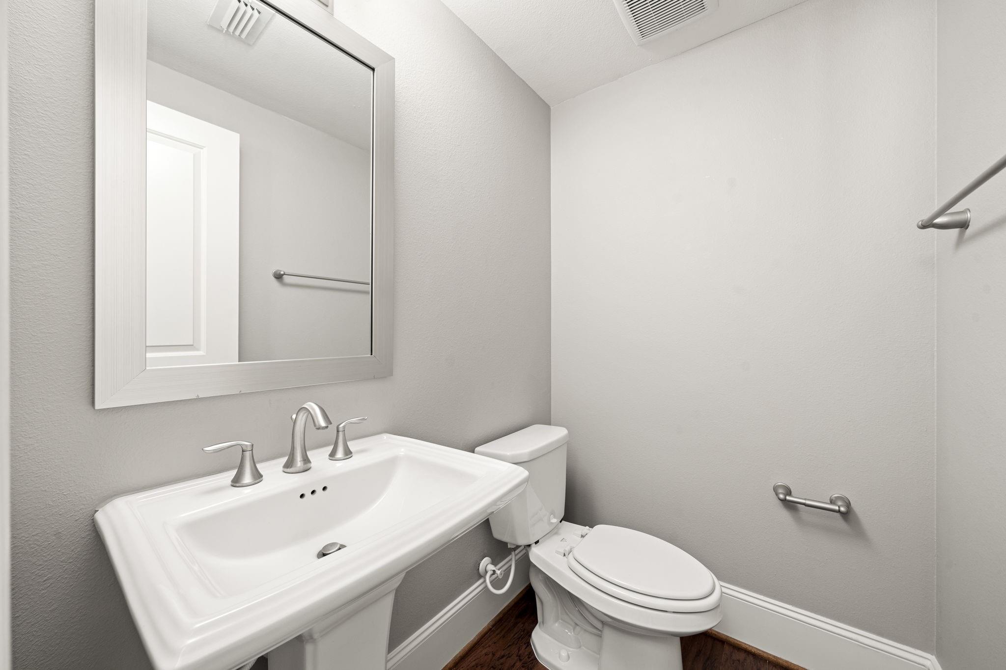 6703 Highclere Manor Lane