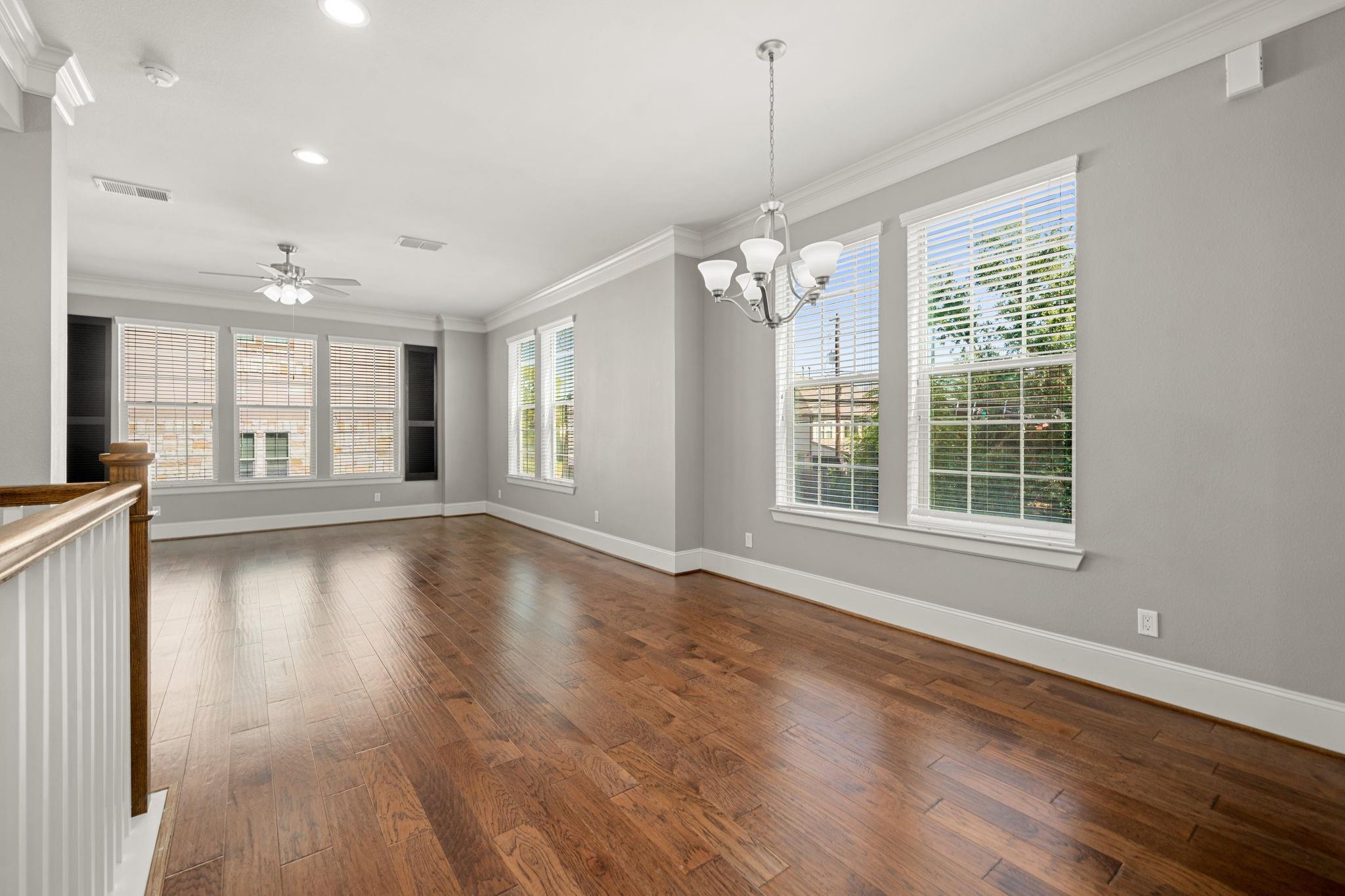 6703 Highclere Manor Lane