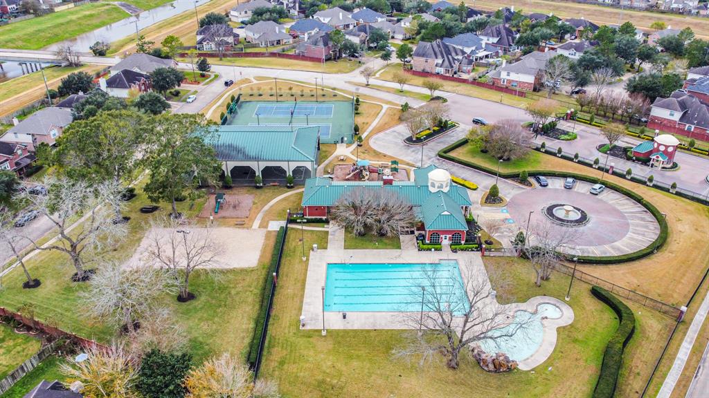 5931 Mettler Lane