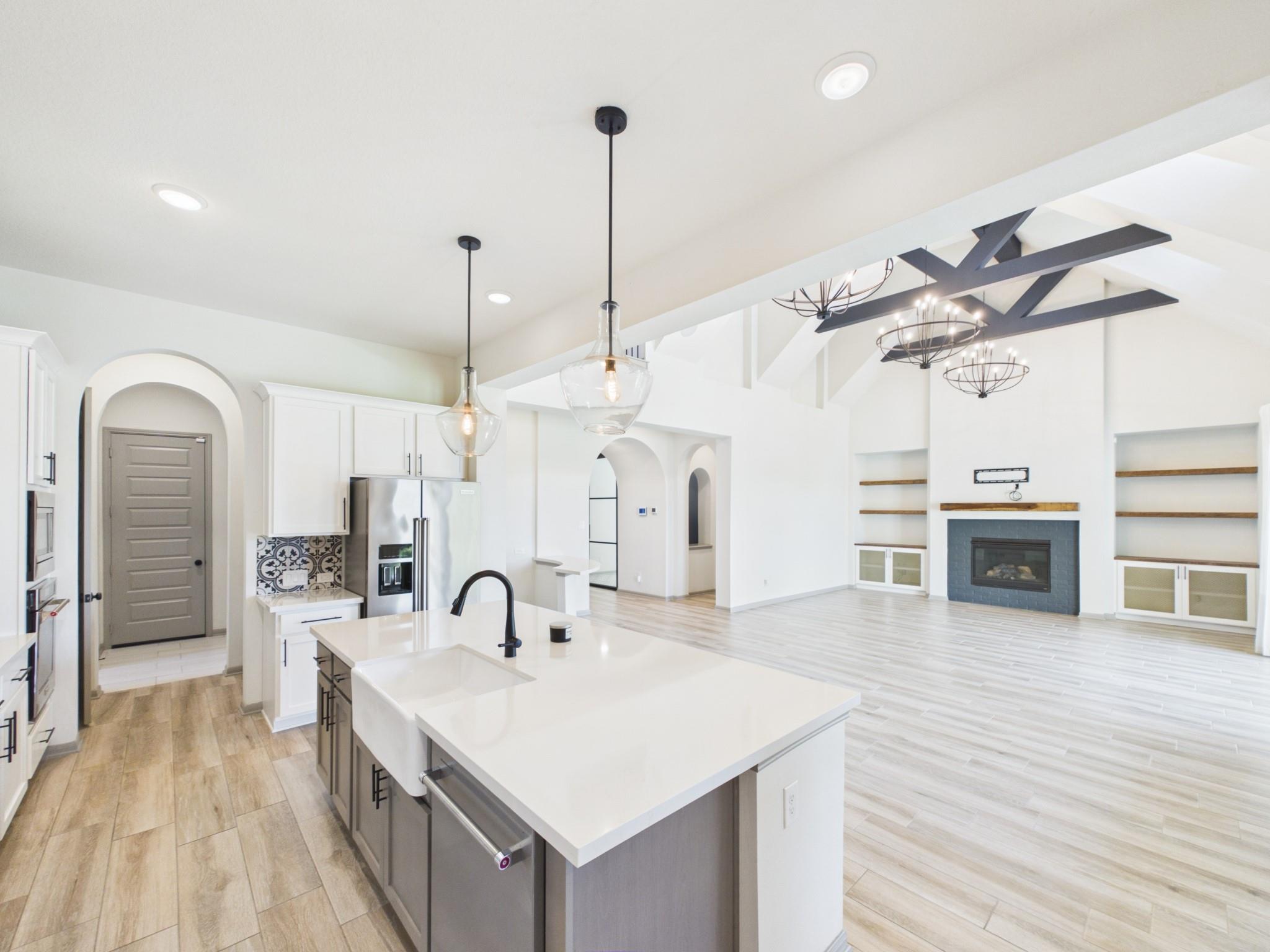 1423 Hackberry Heights Drive