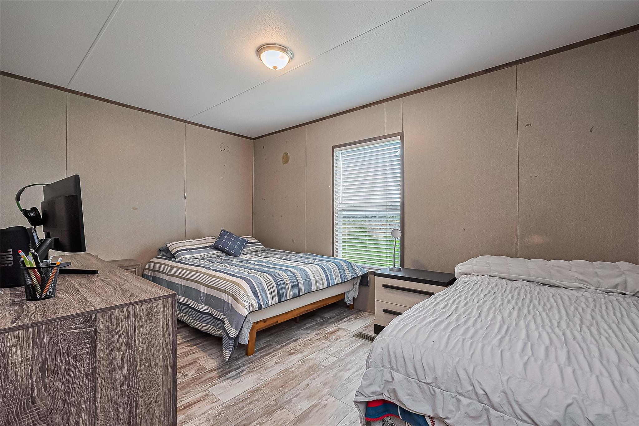 1122 Road 57221