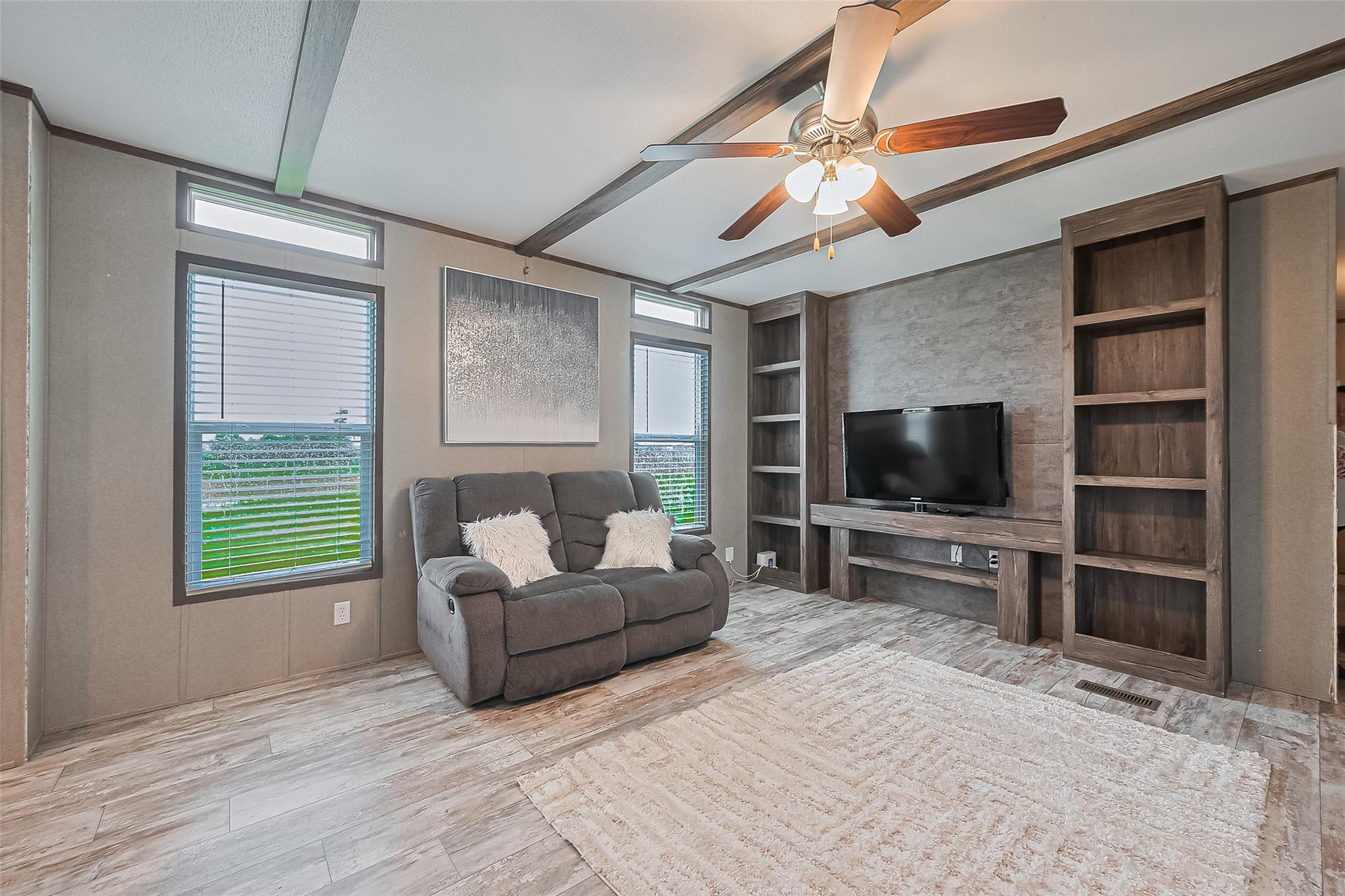 1122 Road 57221