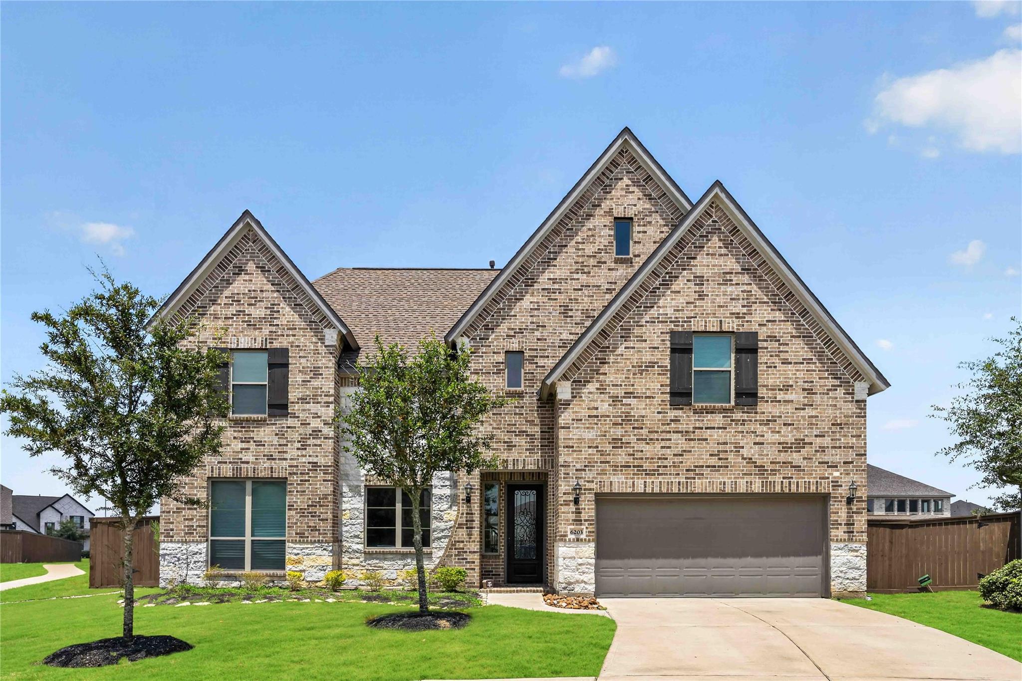 6203 Shore Ridge Court