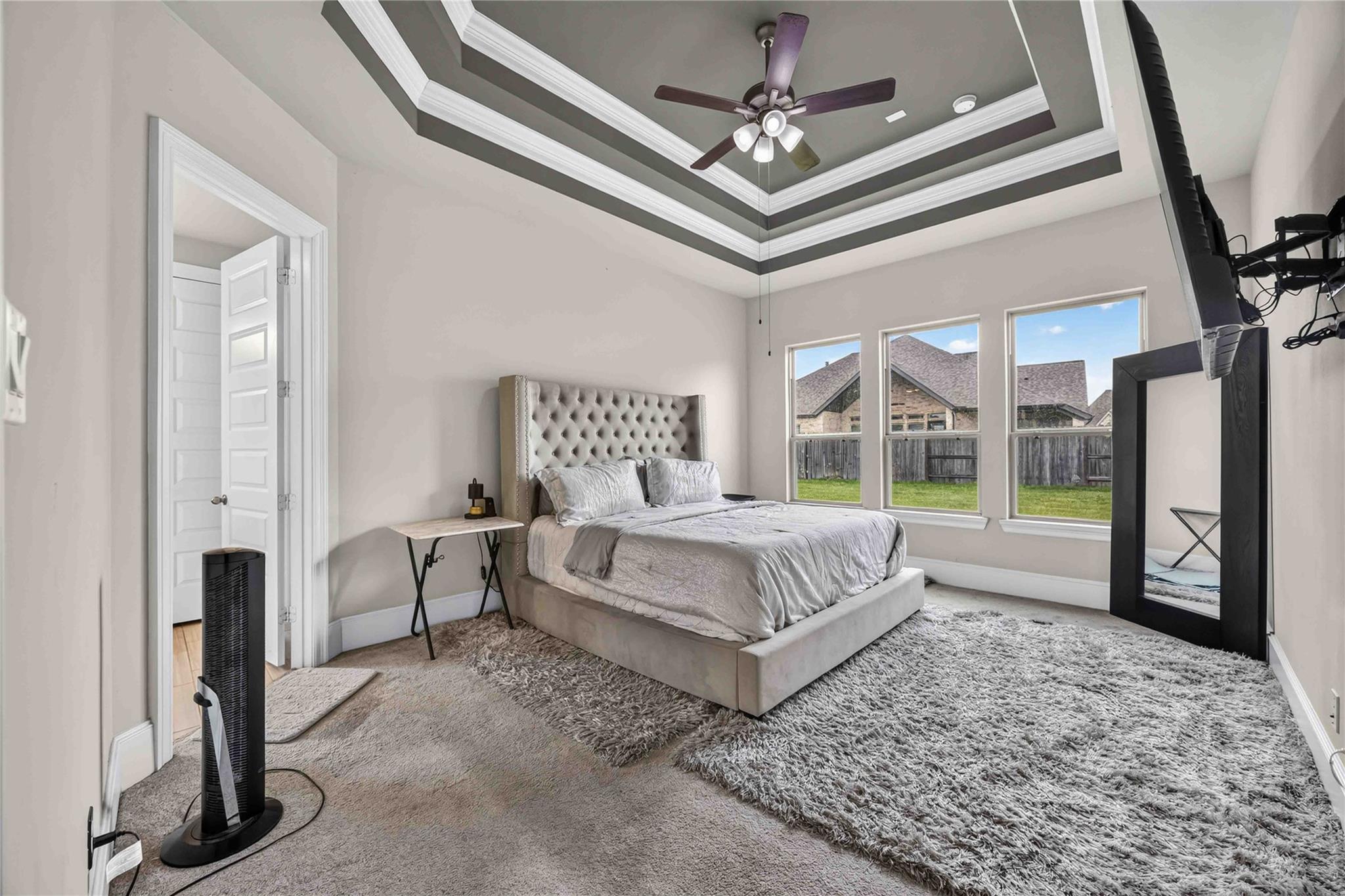 6203 Shore Ridge Court