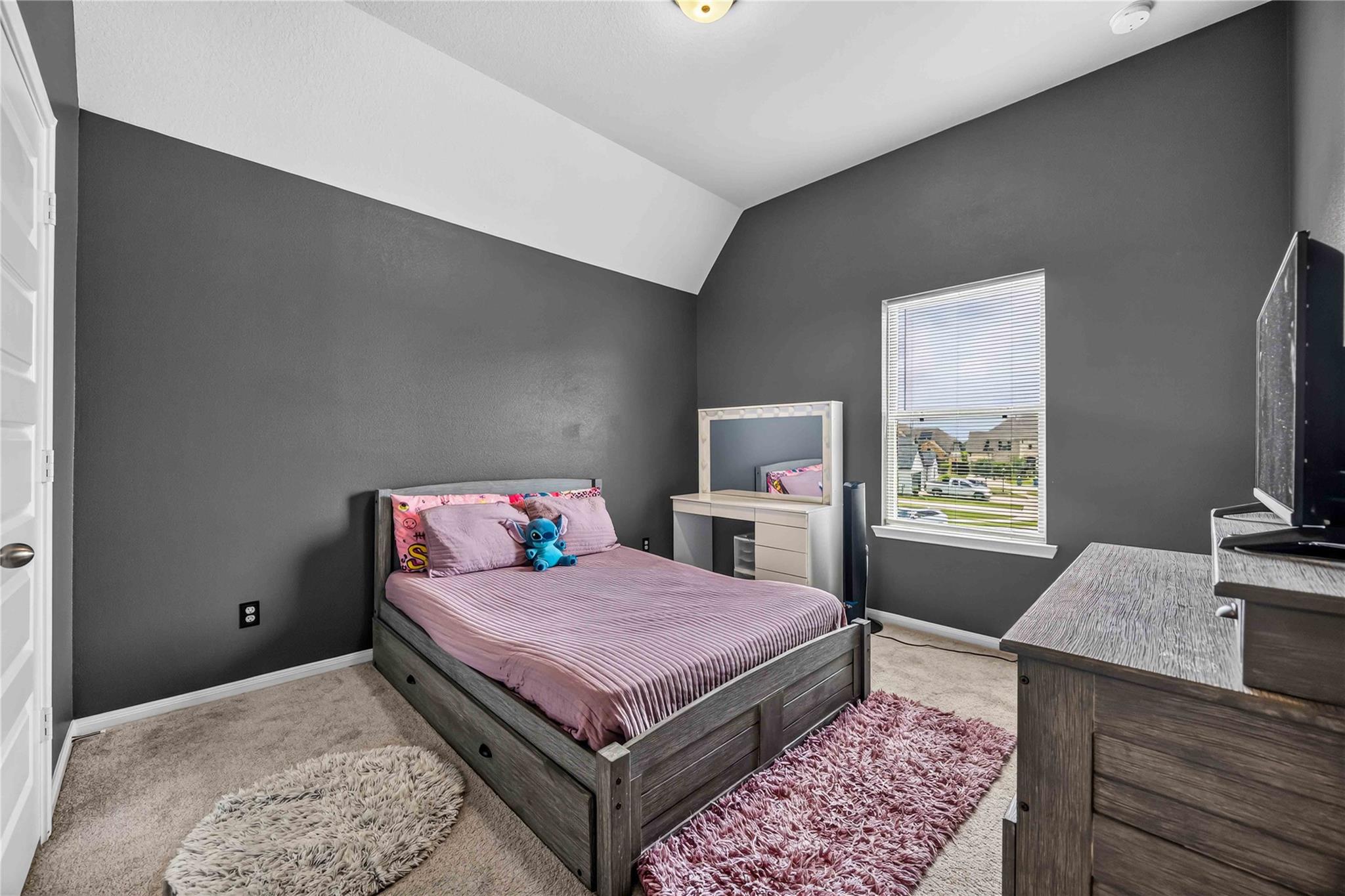 6203 Shore Ridge Court