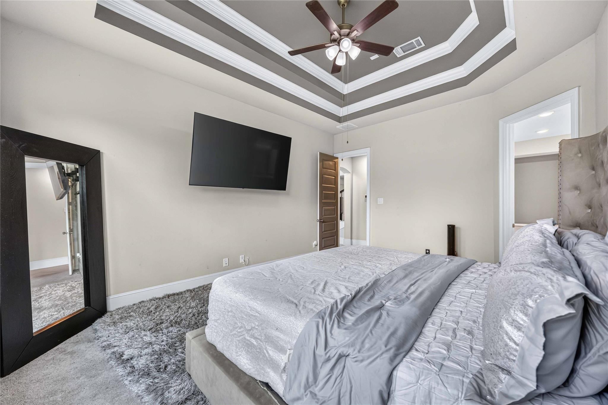 6203 Shore Ridge Court
