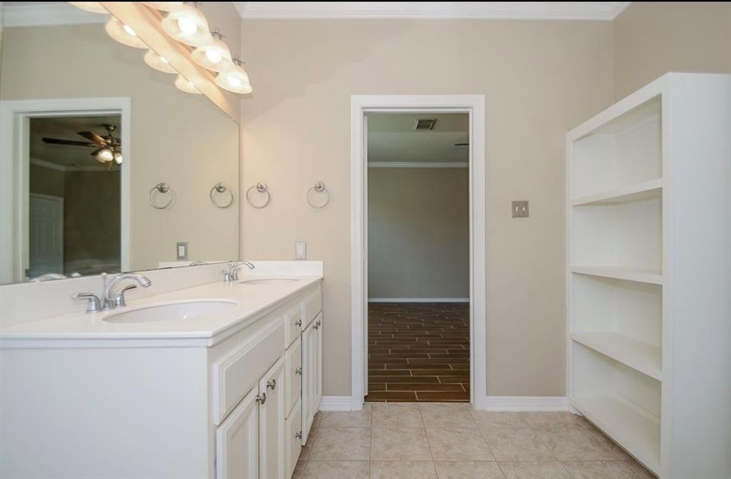 210 Riverway Bluff Lane