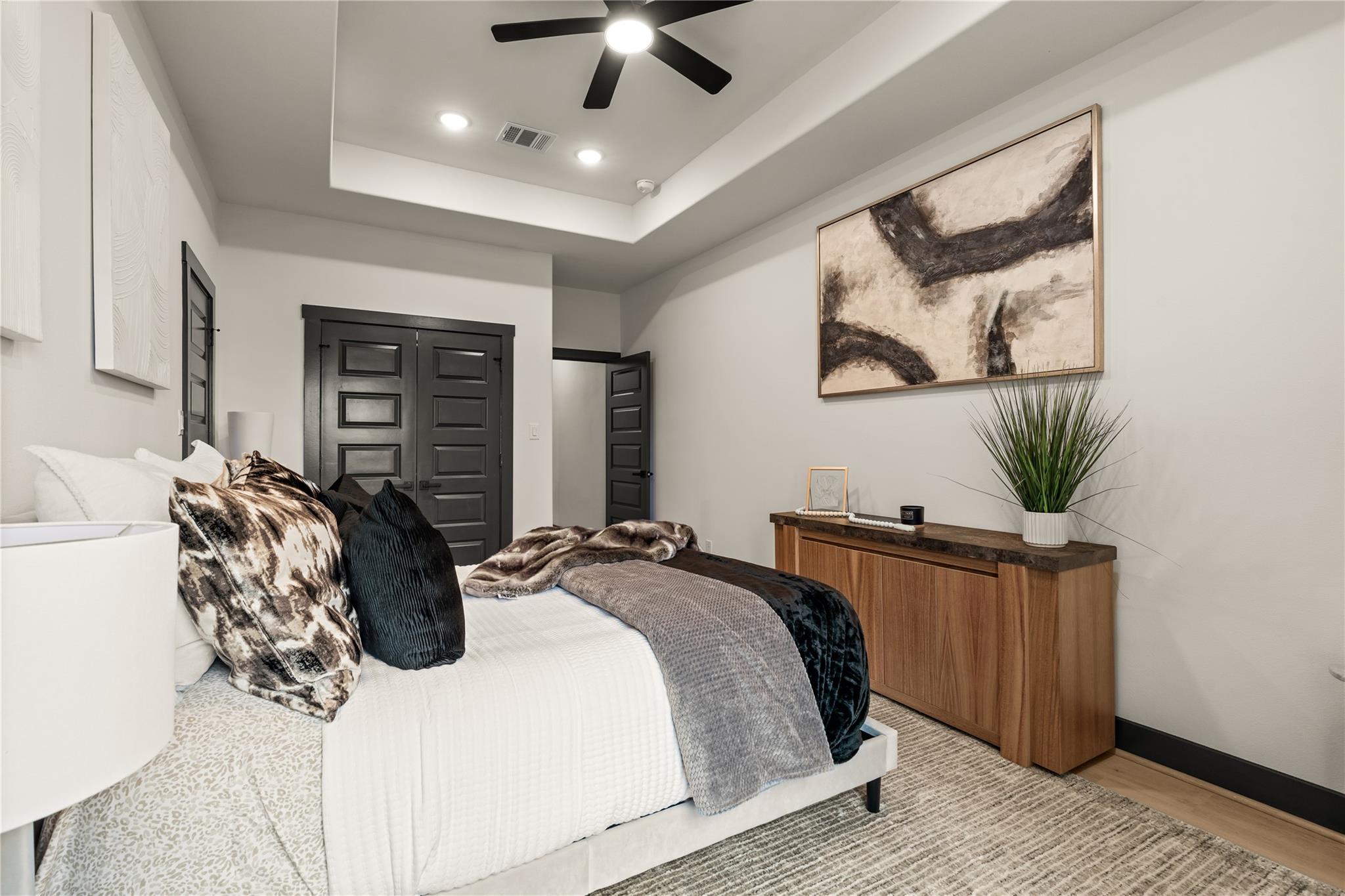 4335 Alvin Street Unit: A/B