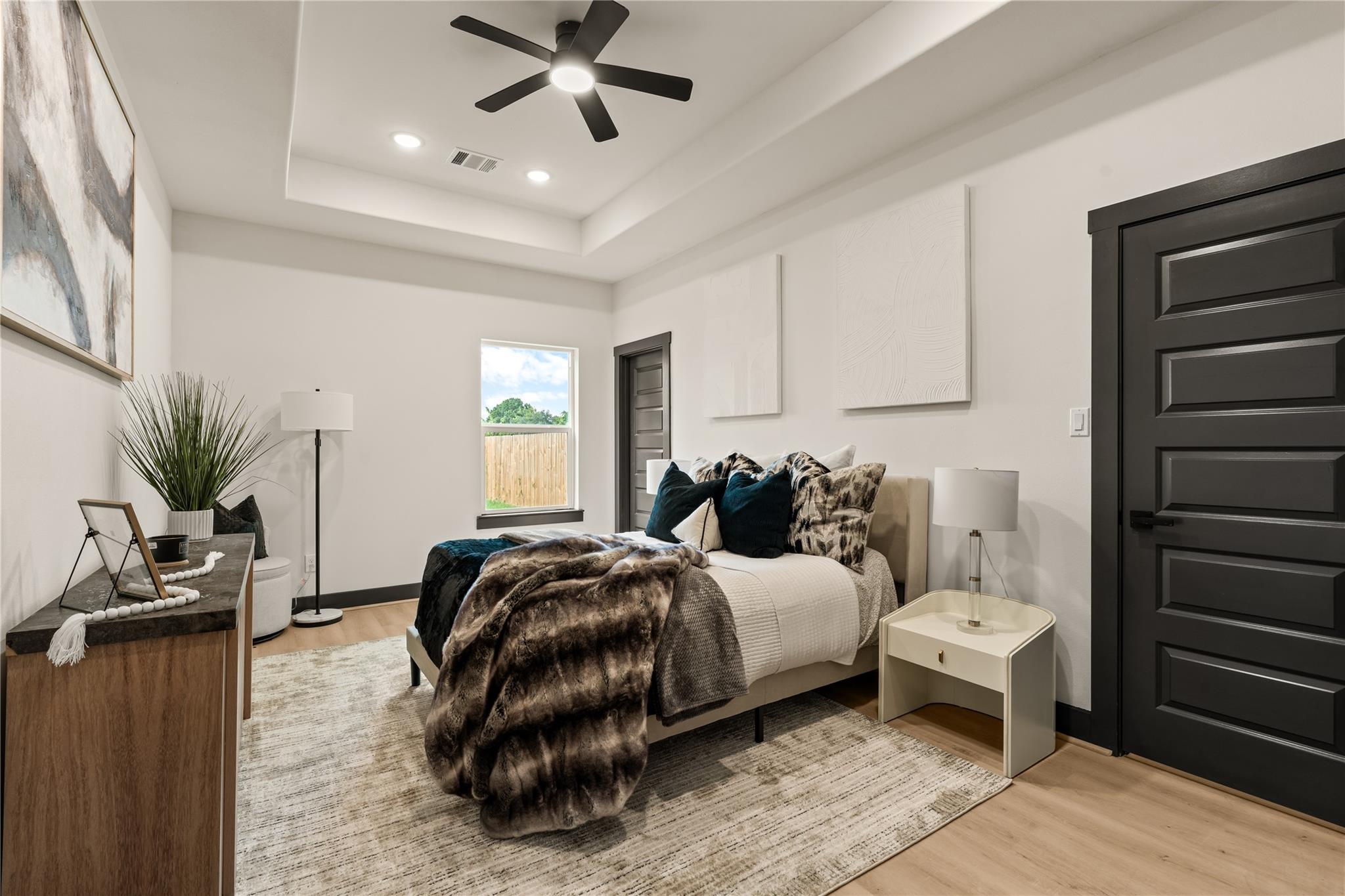 4335 Alvin Street Unit: A/B