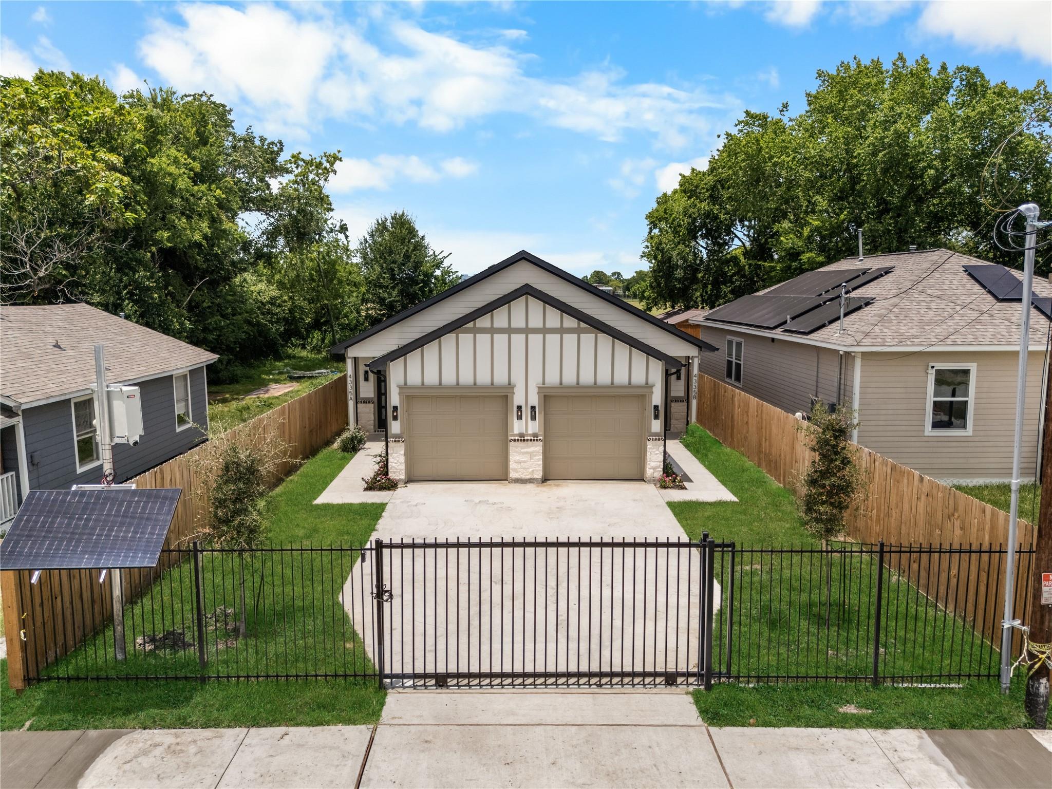 4335 Alvin Street Unit: A/B