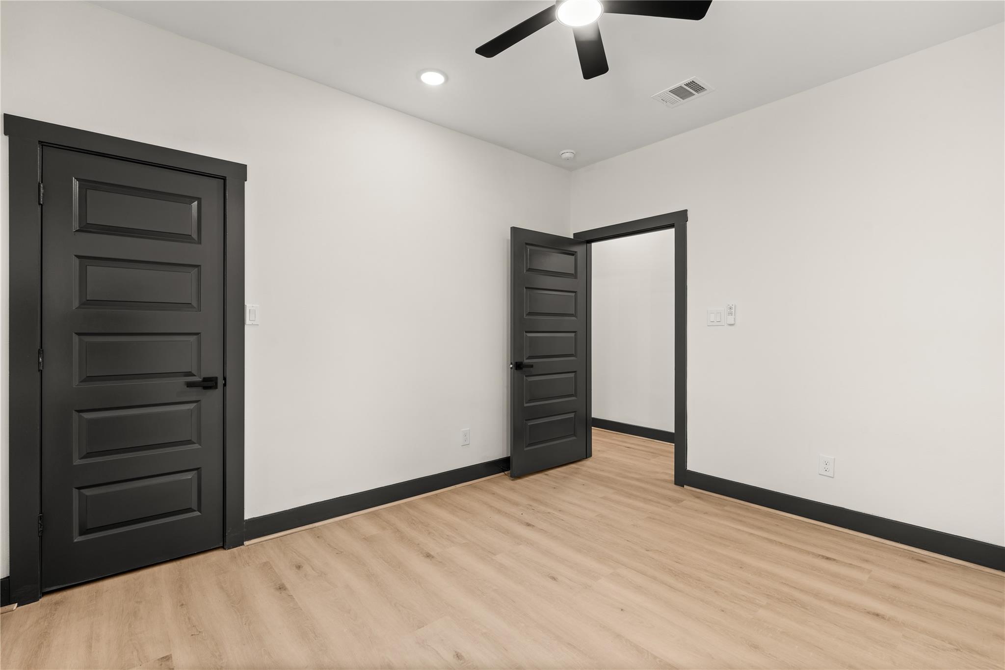 4335 Alvin Street Unit: A/B