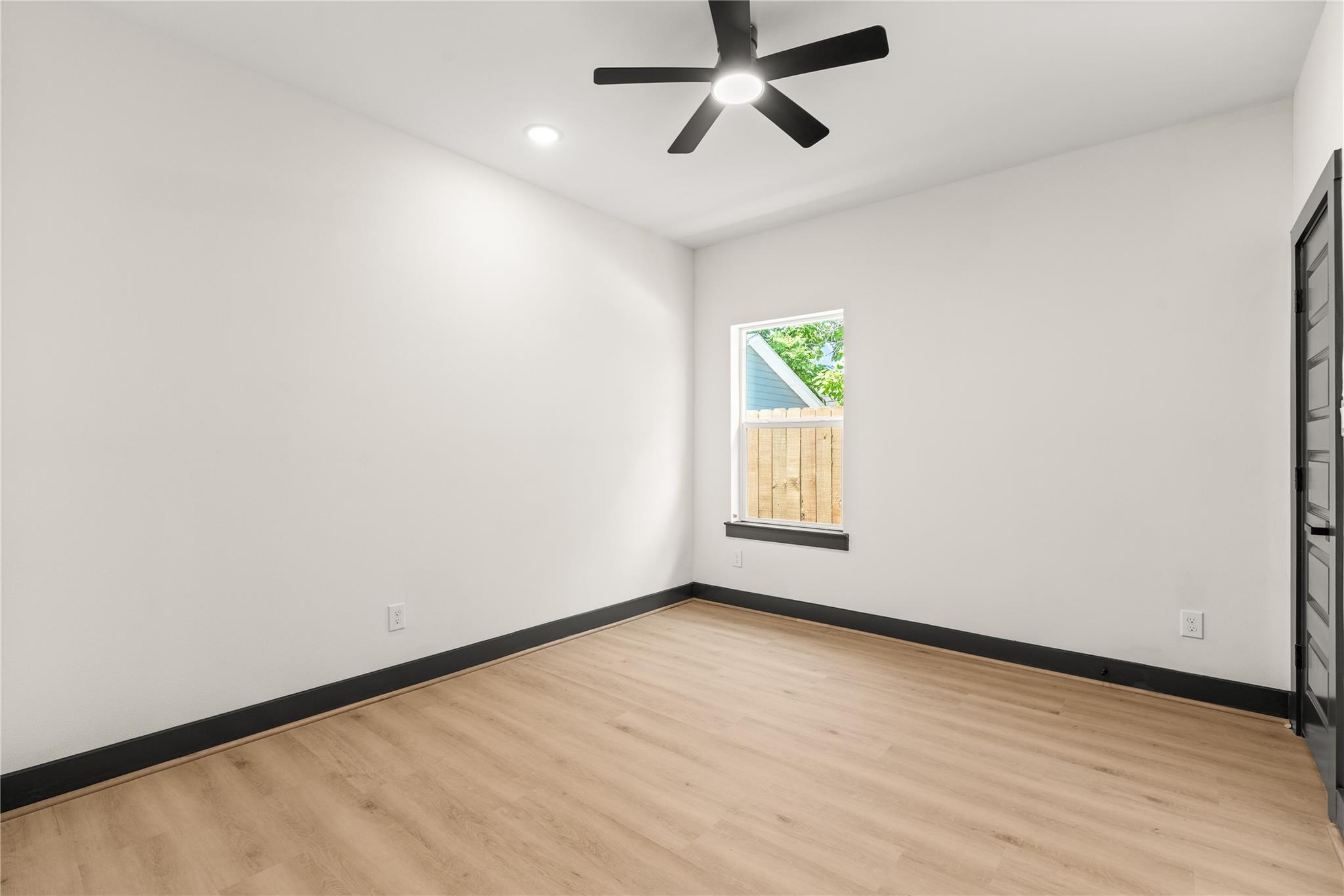 4335 Alvin Street Unit: A/B