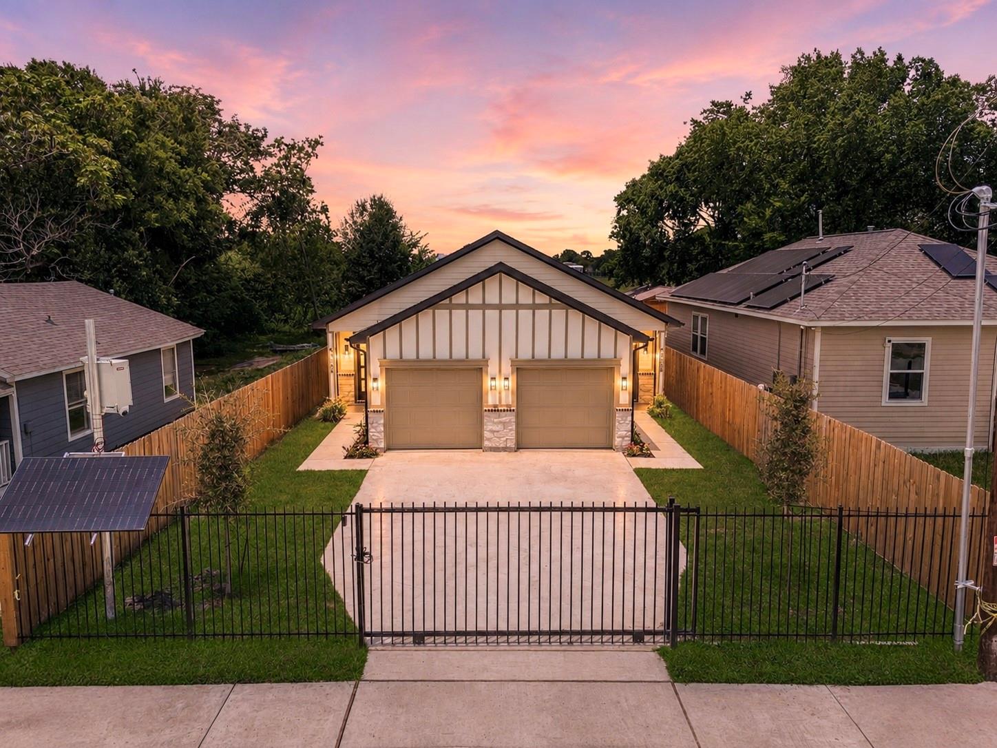 4335 Alvin Street Unit: A/B