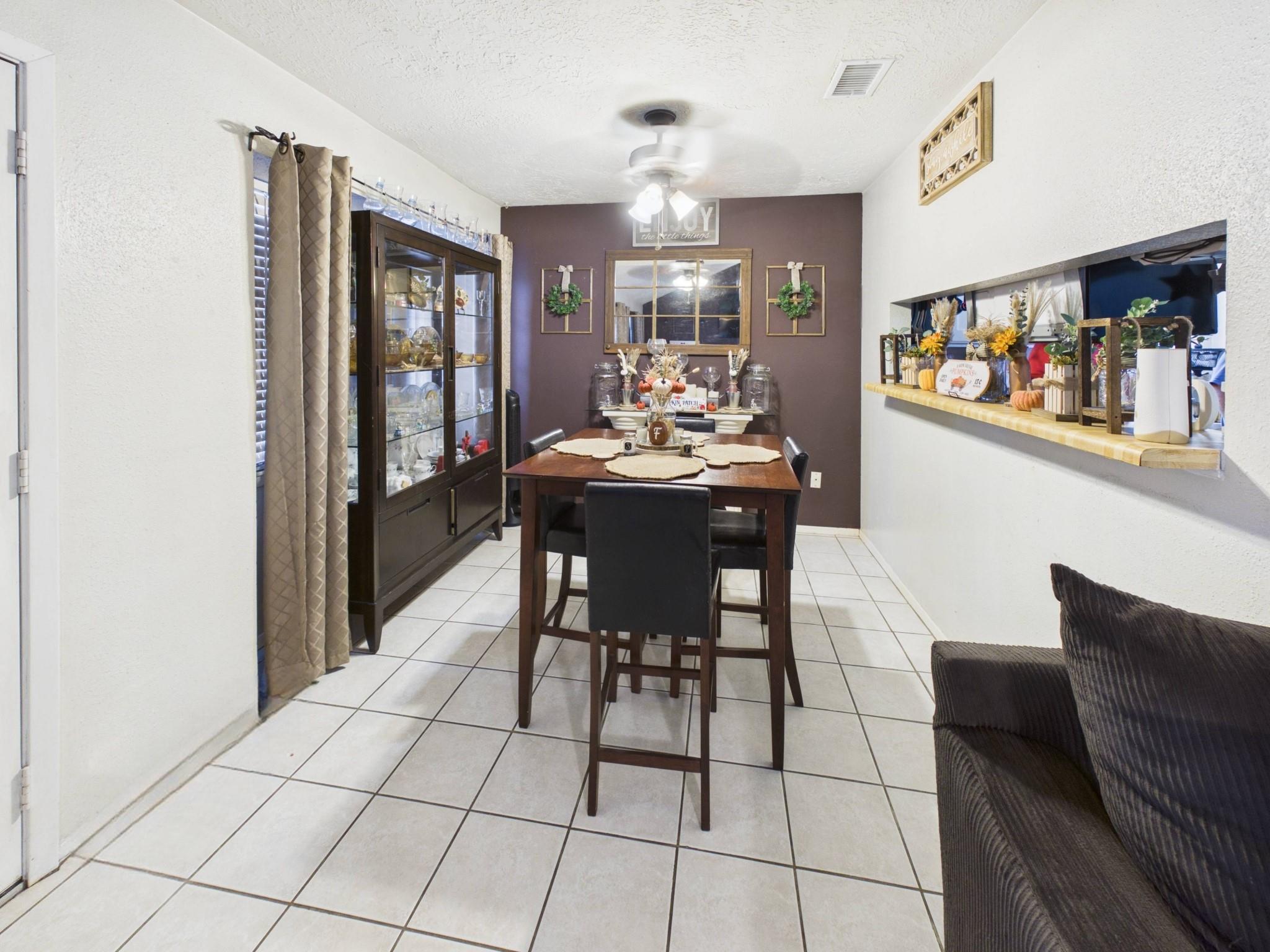 5807 Walnutgate Drive
