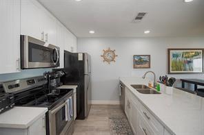 7600 Seawall Boulevard # 209
