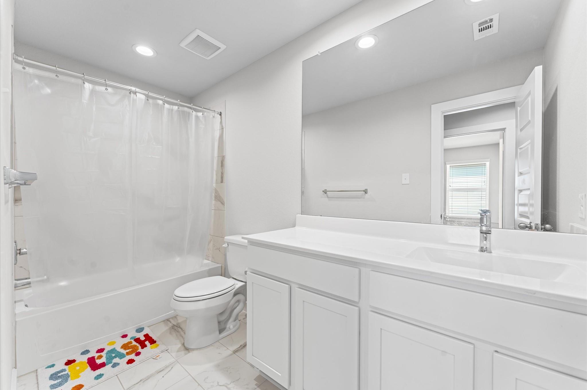 1585 Sunrise Gables Drive