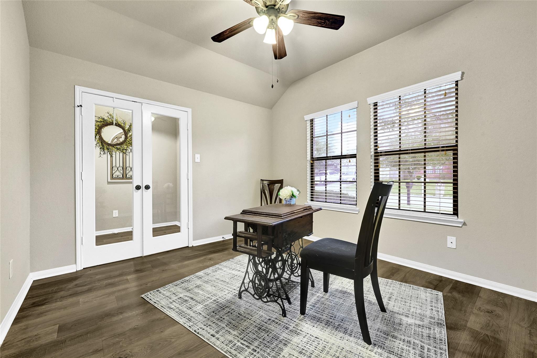 2511 Lexington Park Drive