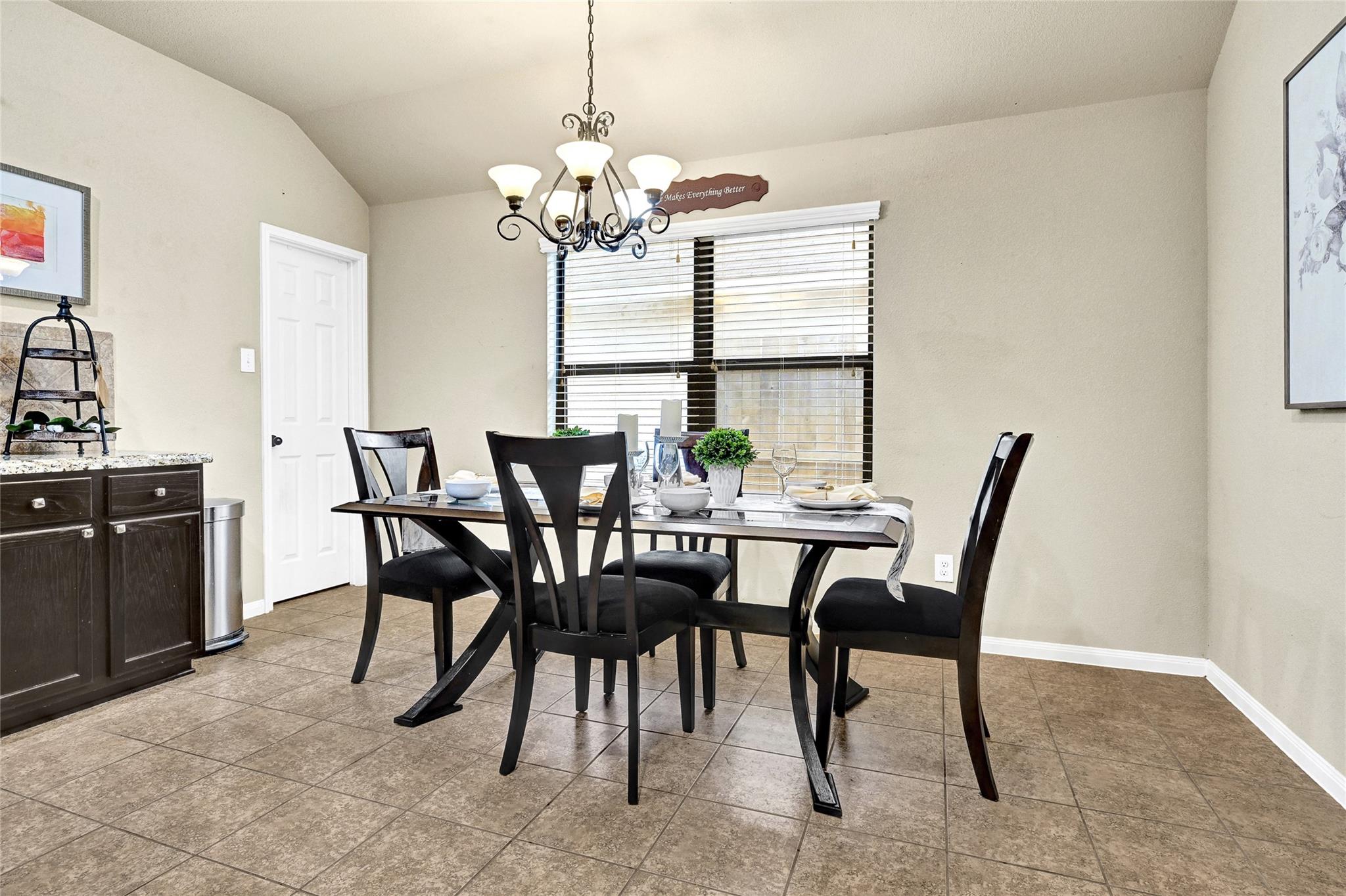 2511 Lexington Park Drive