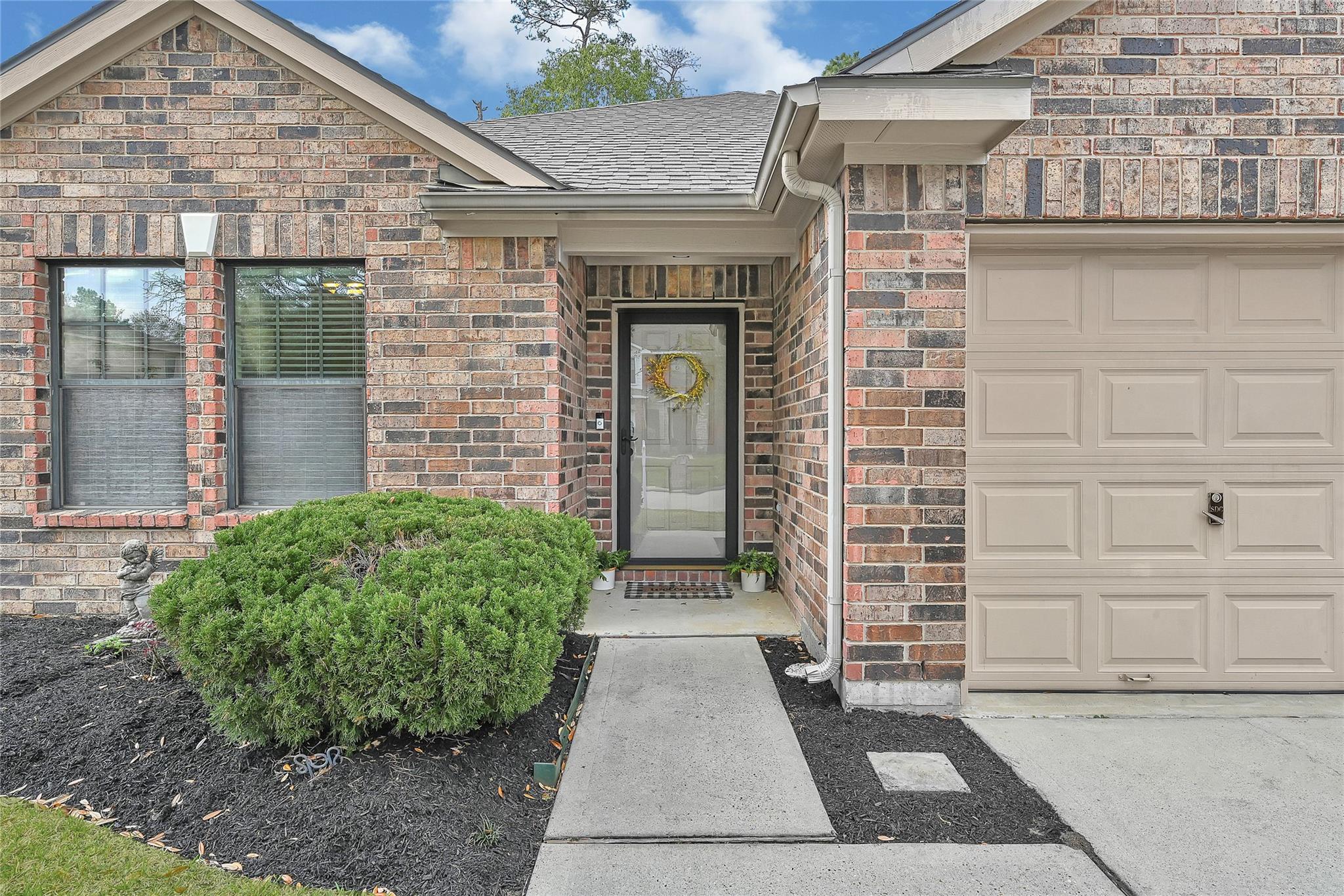 2511 Lexington Park Drive