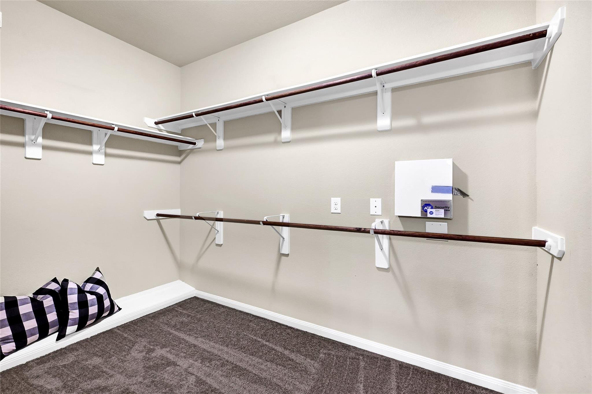 2511 Lexington Park Drive