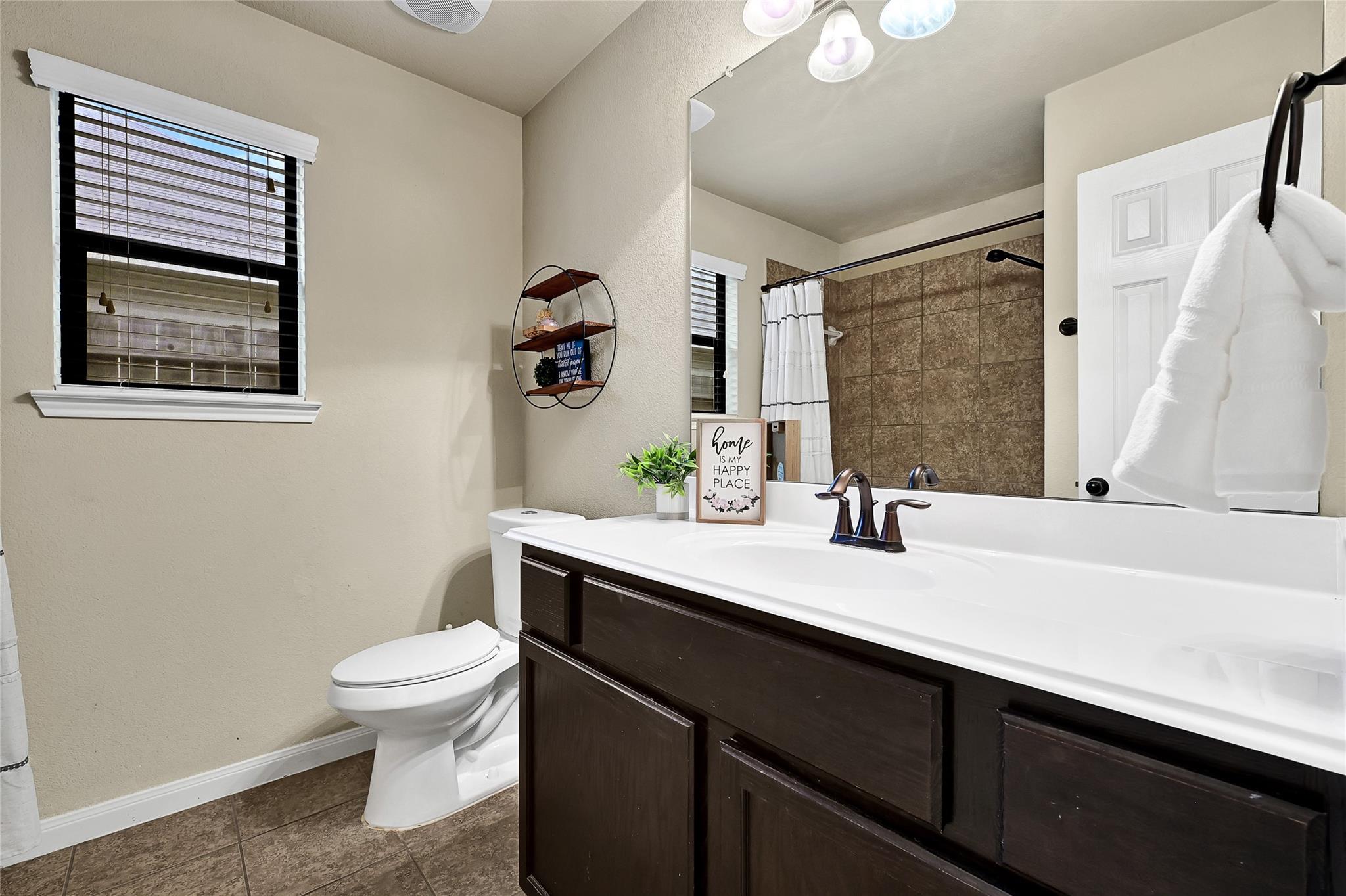 2511 Lexington Park Drive