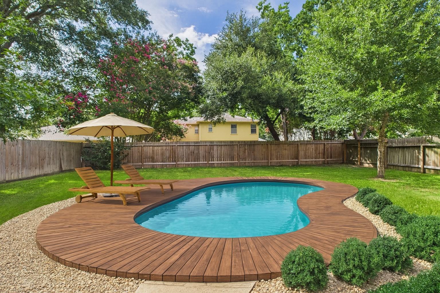 3727 Apple Hollow Lane