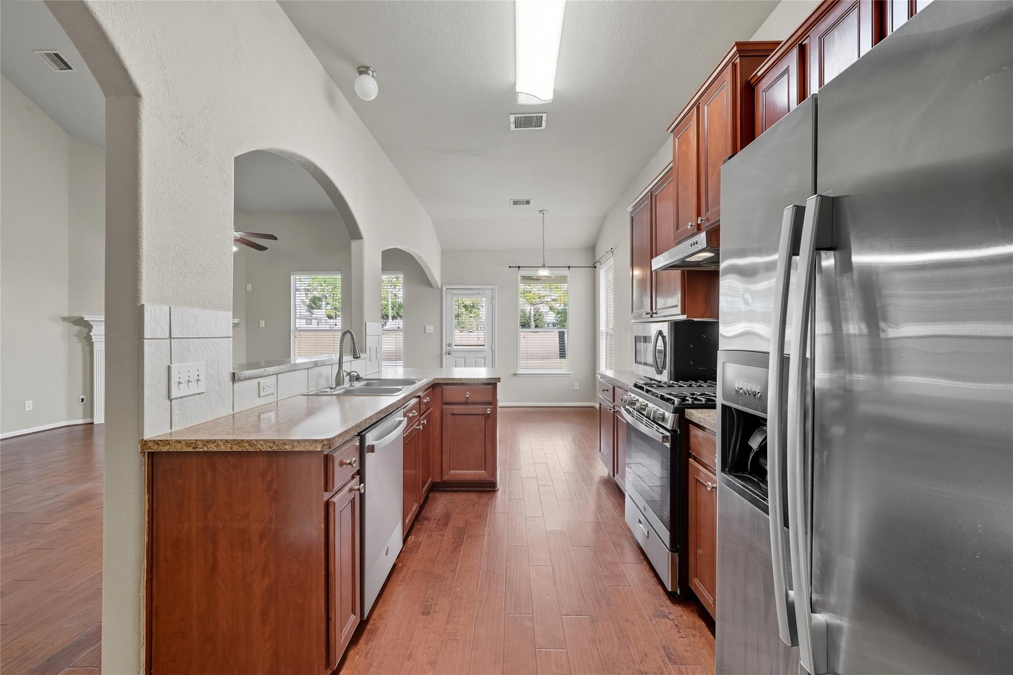 2551 Marquette Trail