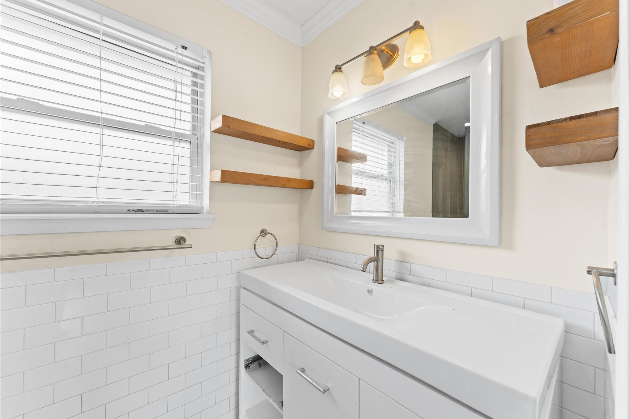 6026 Mcknight Street