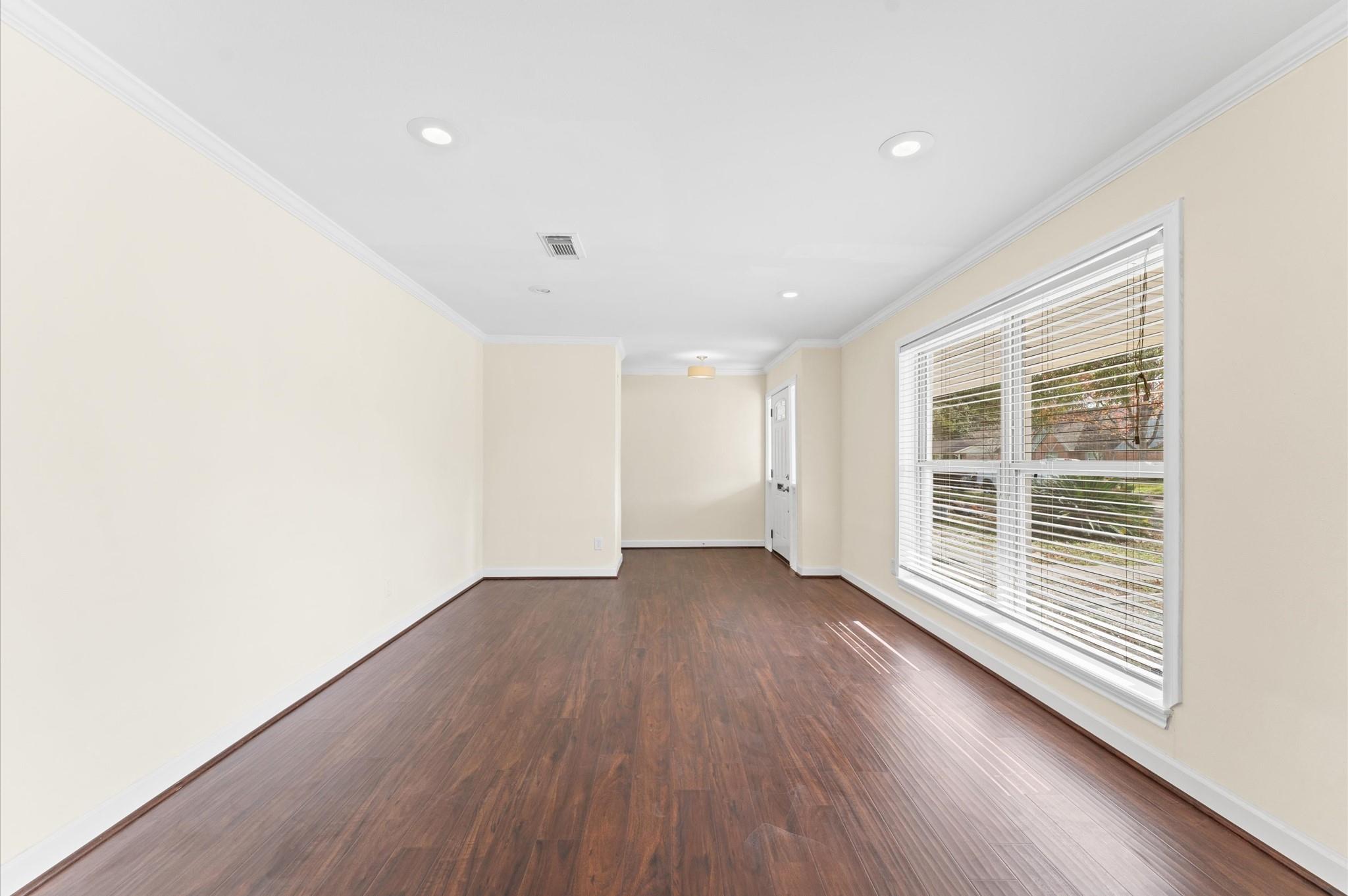 6026 Mcknight Street