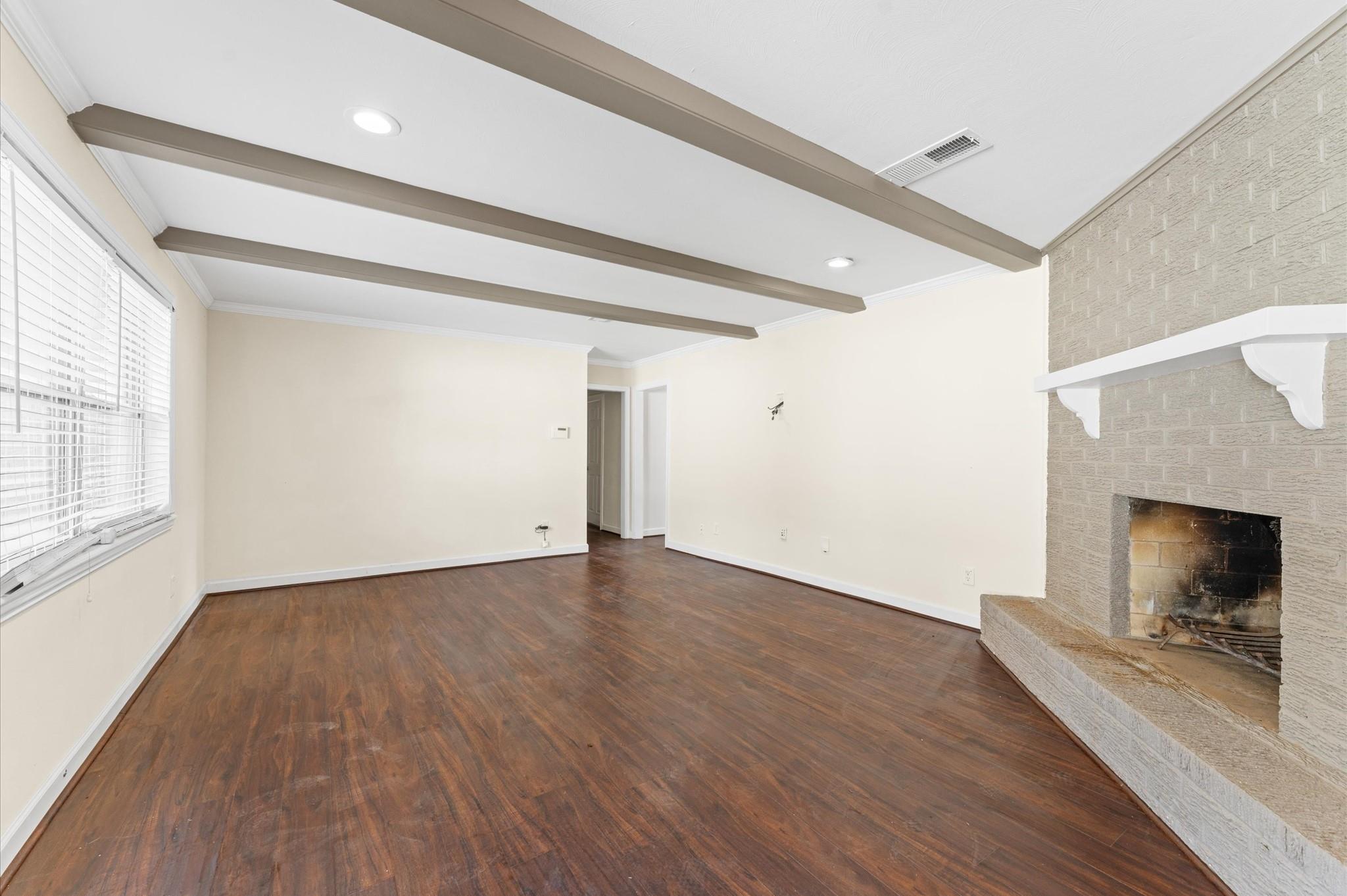 6026 Mcknight Street