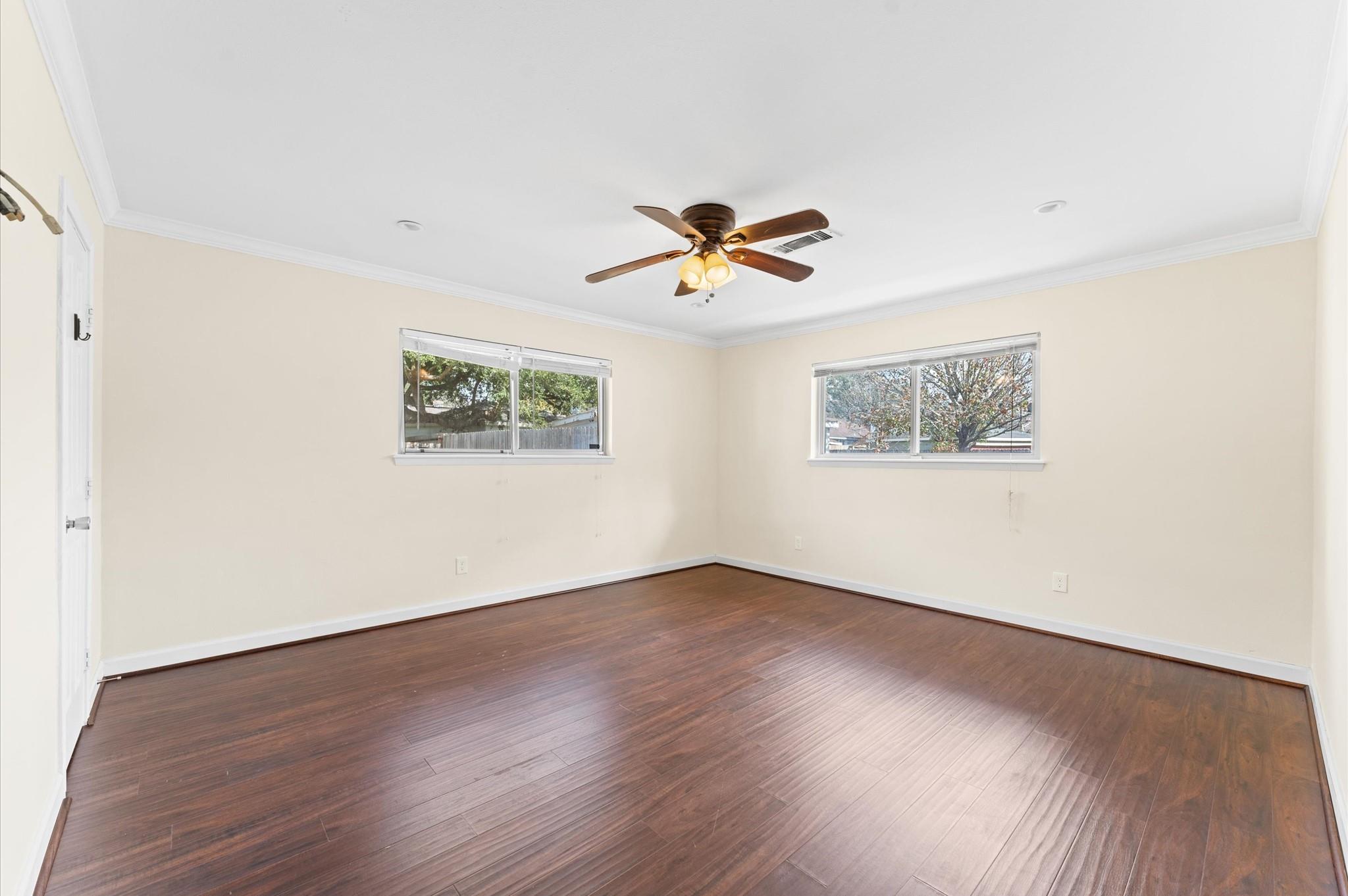 6026 Mcknight Street