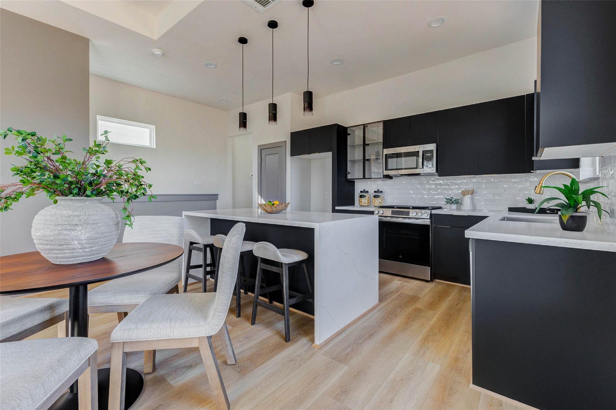 4803 Paula Street Unit: A/B