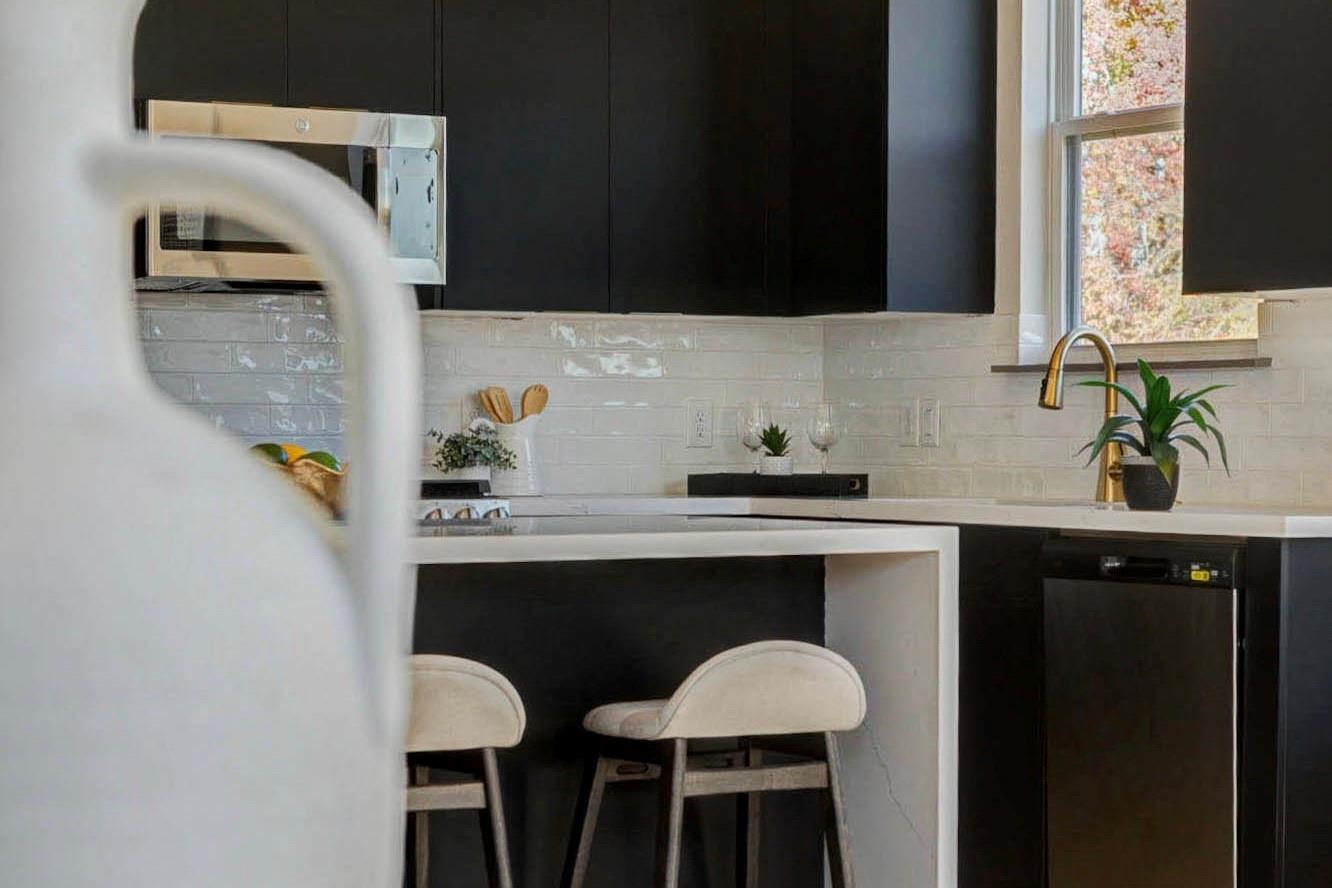 4803 Paula Street Unit: A/B