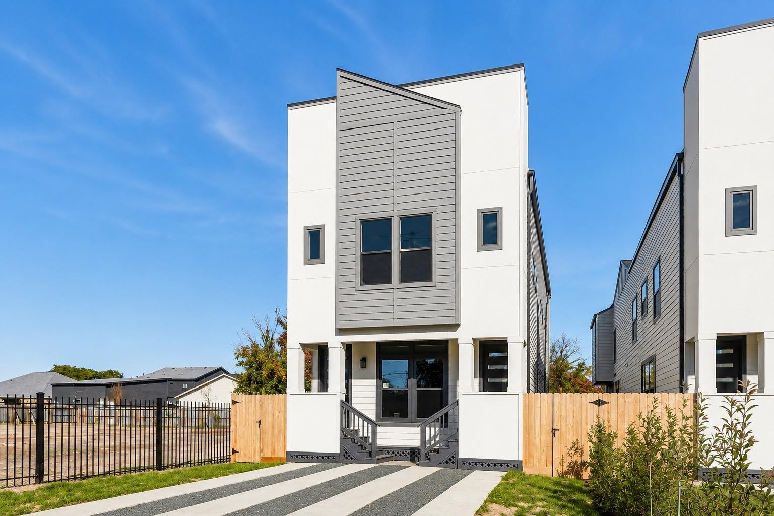 4803 Paula Street Unit: A/B