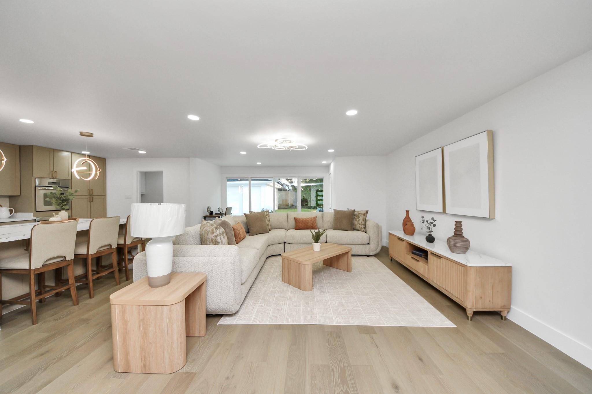 12318 Queensbury Lane