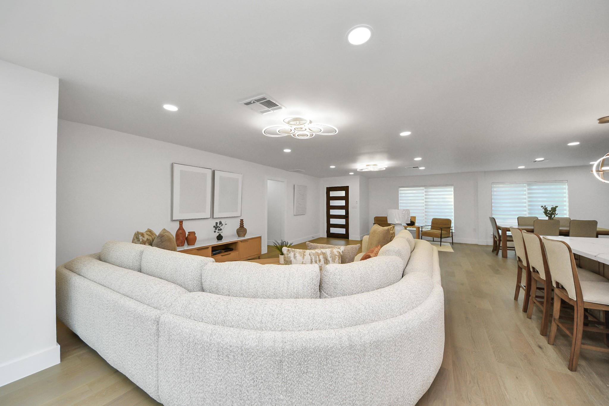 12318 Queensbury Lane