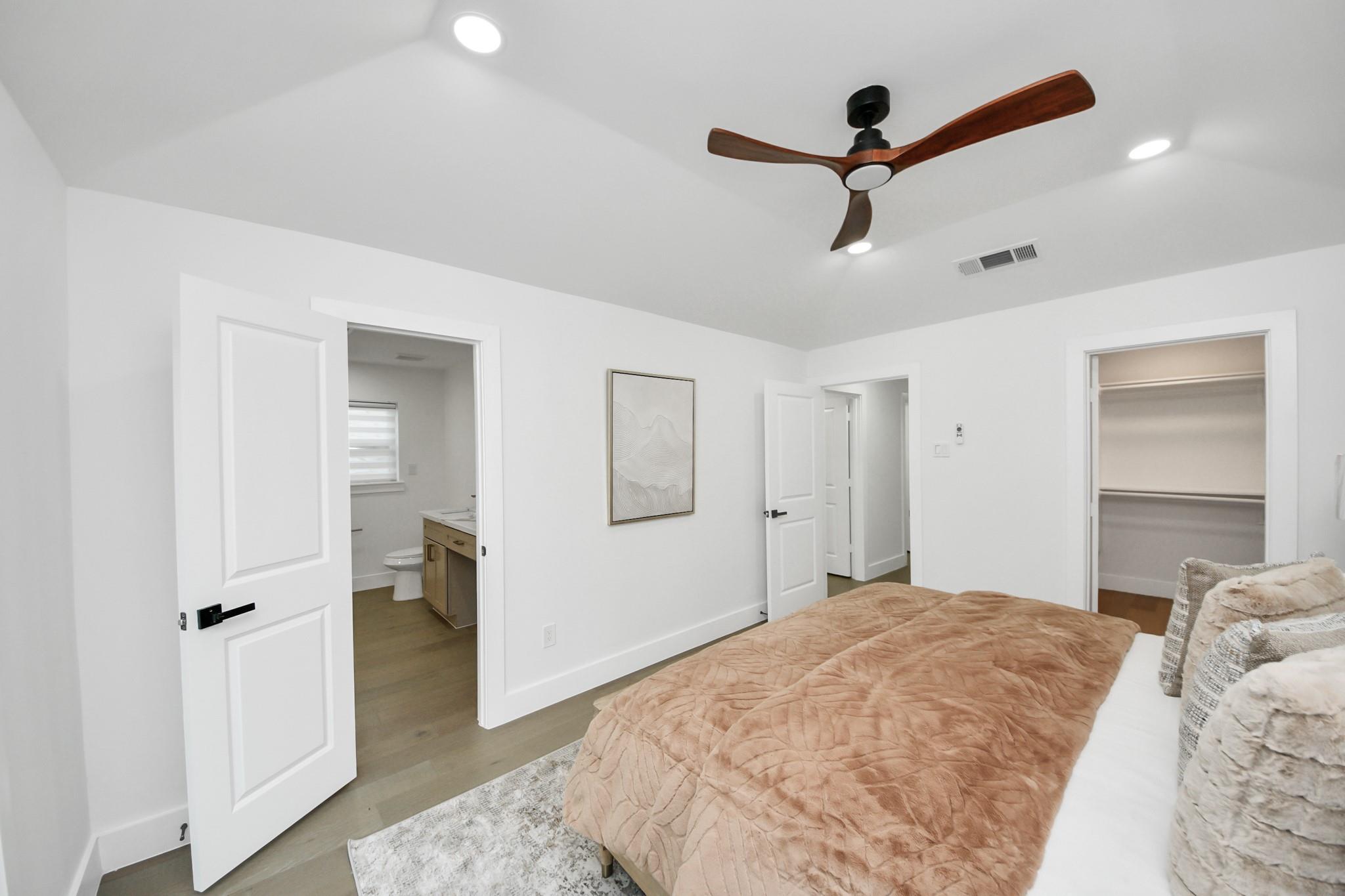 12318 Queensbury Lane