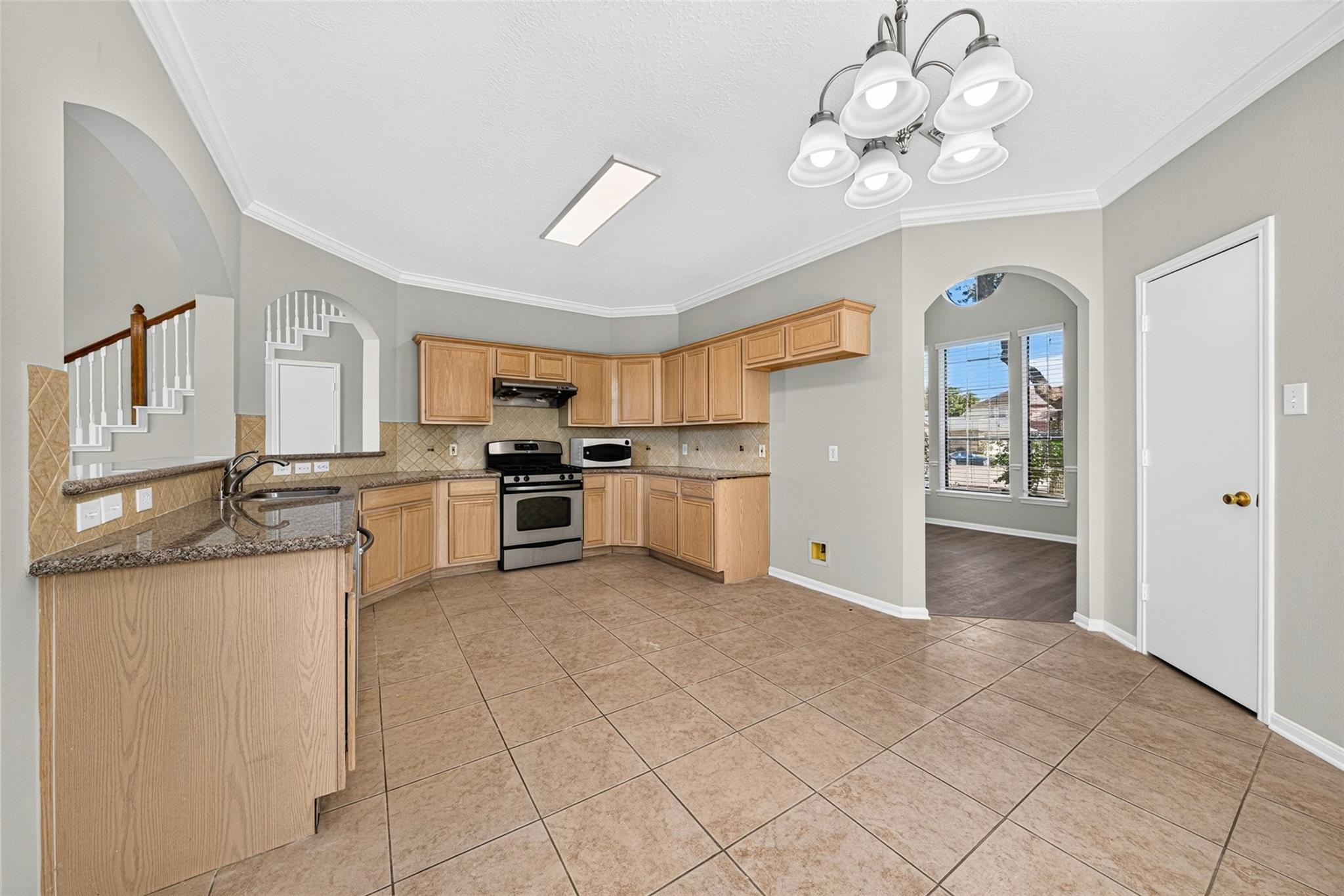 9306 Eaglewood Shadow Court