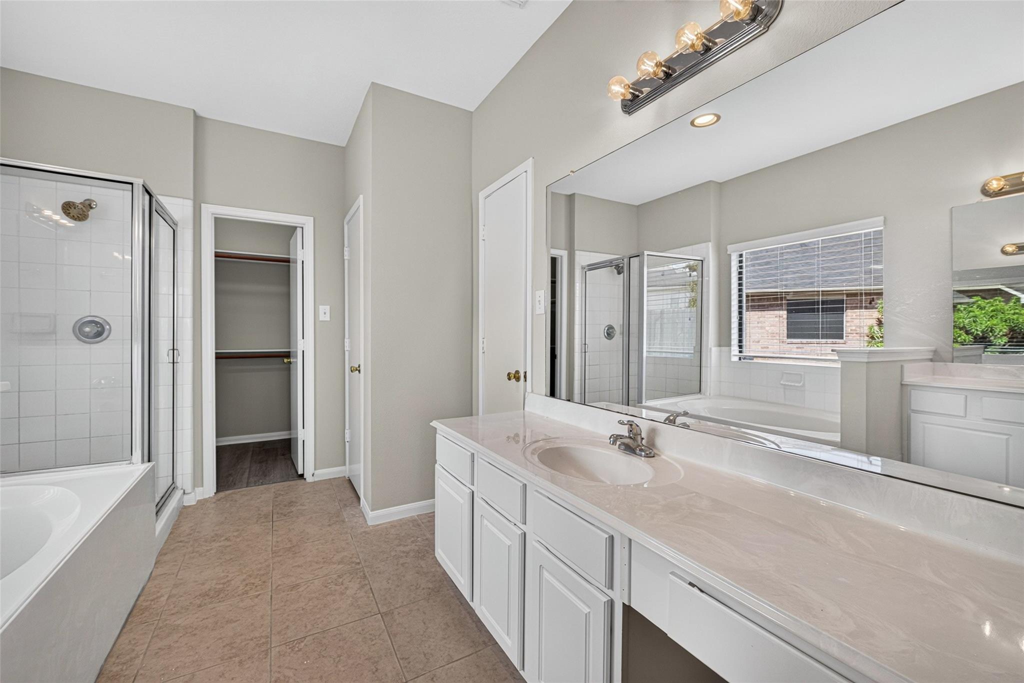 9306 Eaglewood Shadow Court