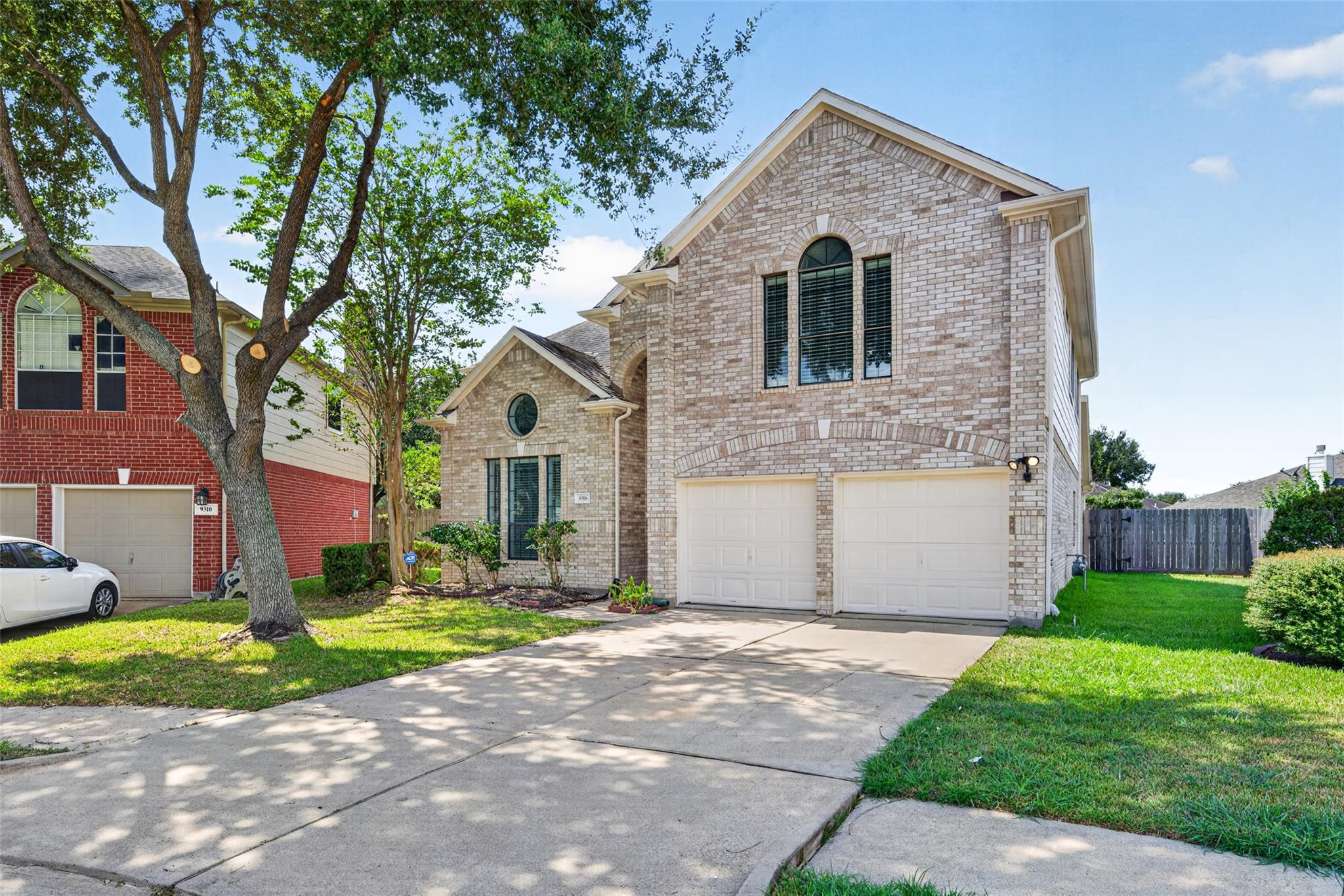 9306 Eaglewood Shadow Court